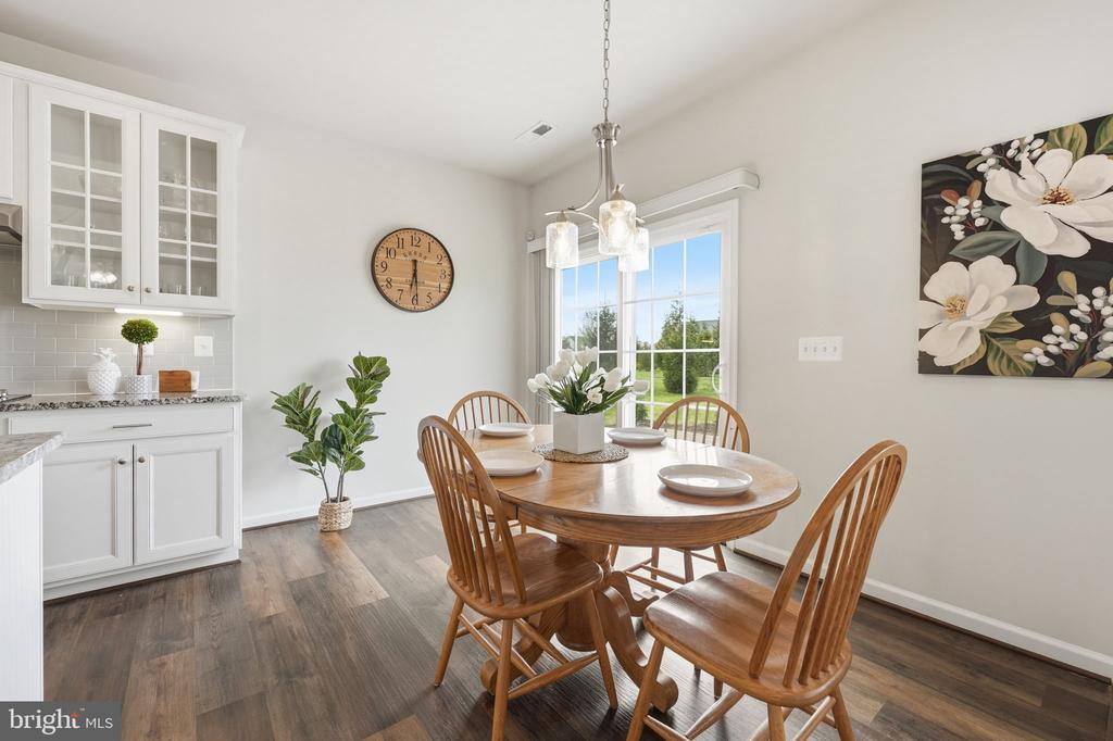 11804 EAGLE RIDGE DR, SPOTSYLVANIA, Virginia 22551, 3 Bedrooms Bedrooms, ,2 BathroomsBathrooms,Residential,11804 EAGLE RIDGE DR,VASP2040698 MLS # VASP2040698