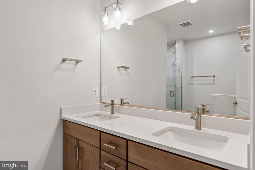 4220 COMMAND FIELD CT, FREDERICKSBURG, Virginia 22408, 3 Bedrooms Bedrooms, ,3 BathroomsBathrooms,Residential,4220 COMMAND FIELD CT,VASP2041028 MLS # VASP2041028