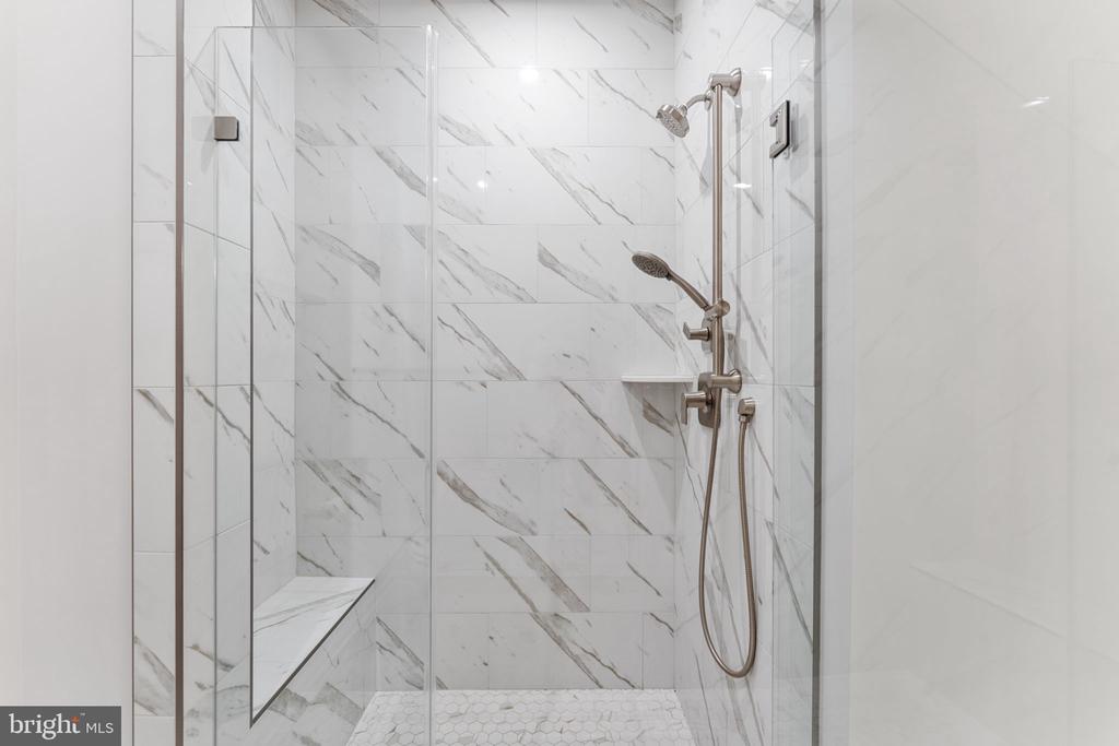 4220 COMMAND FIELD CT, FREDERICKSBURG, Virginia 22408, 3 Bedrooms Bedrooms, ,3 BathroomsBathrooms,Residential,4220 COMMAND FIELD CT,VASP2041028 MLS # VASP2041028