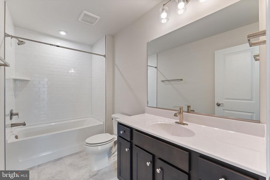 4220 COMMAND FIELD CT, FREDERICKSBURG, Virginia 22408, 3 Bedrooms Bedrooms, ,3 BathroomsBathrooms,Residential,4220 COMMAND FIELD CT,VASP2041028 MLS # VASP2041028