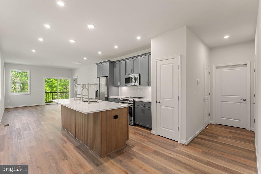 4220 COMMAND FIELD CT, FREDERICKSBURG, Virginia 22408, 3 Bedrooms Bedrooms, ,3 BathroomsBathrooms,Residential,4220 COMMAND FIELD CT,VASP2041028 MLS # VASP2041028