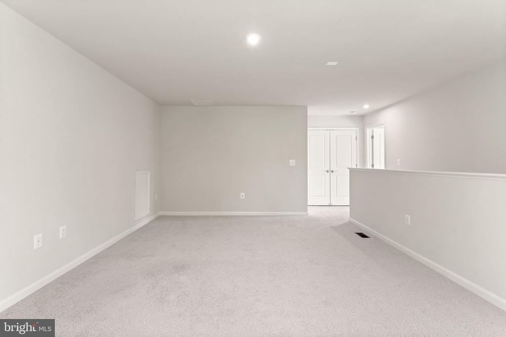 4220 COMMAND FIELD CT, FREDERICKSBURG, Virginia 22408, 3 Bedrooms Bedrooms, ,3 BathroomsBathrooms,Residential,4220 COMMAND FIELD CT,VASP2041028 MLS # VASP2041028