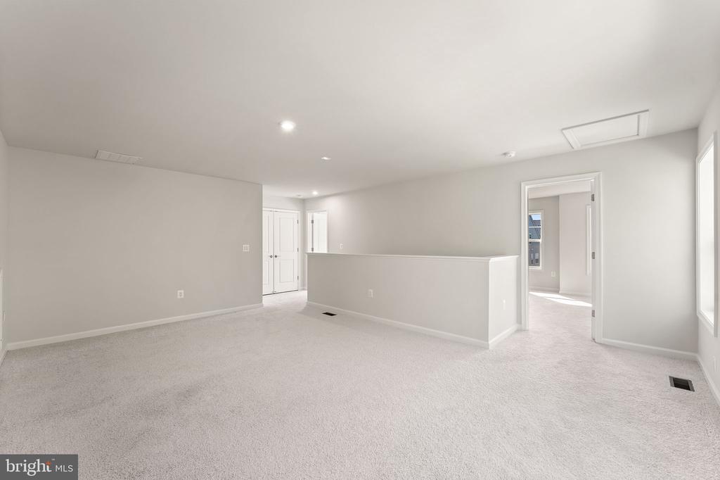 4220 COMMAND FIELD CT, FREDERICKSBURG, Virginia 22408, 3 Bedrooms Bedrooms, ,3 BathroomsBathrooms,Residential,4220 COMMAND FIELD CT,VASP2041028 MLS # VASP2041028