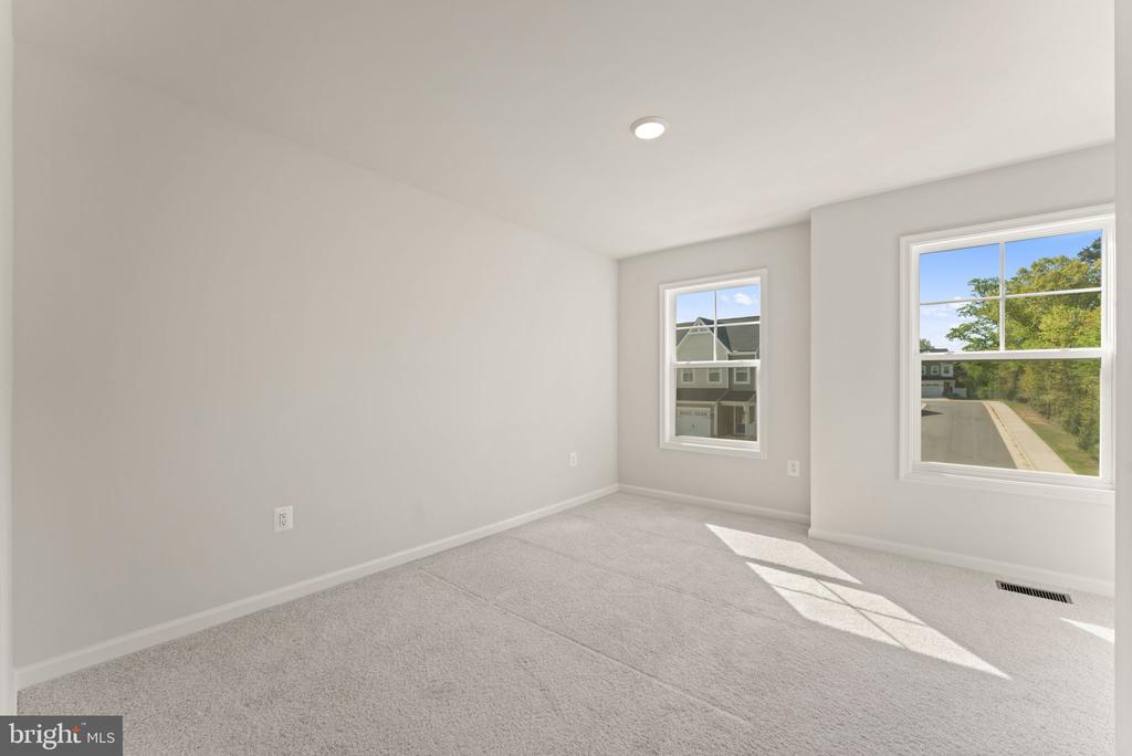 4220 COMMAND FIELD CT, FREDERICKSBURG, Virginia 22408, 3 Bedrooms Bedrooms, ,3 BathroomsBathrooms,Residential,4220 COMMAND FIELD CT,VASP2041028 MLS # VASP2041028