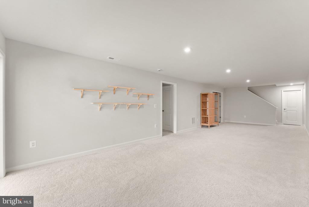 4220 COMMAND FIELD CT, FREDERICKSBURG, Virginia 22408, 3 Bedrooms Bedrooms, ,3 BathroomsBathrooms,Residential,4220 COMMAND FIELD CT,VASP2041028 MLS # VASP2041028