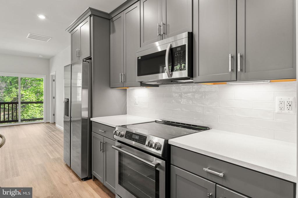 4220 COMMAND FIELD CT, FREDERICKSBURG, Virginia 22408, 3 Bedrooms Bedrooms, ,3 BathroomsBathrooms,Residential,4220 COMMAND FIELD CT,VASP2041028 MLS # VASP2041028