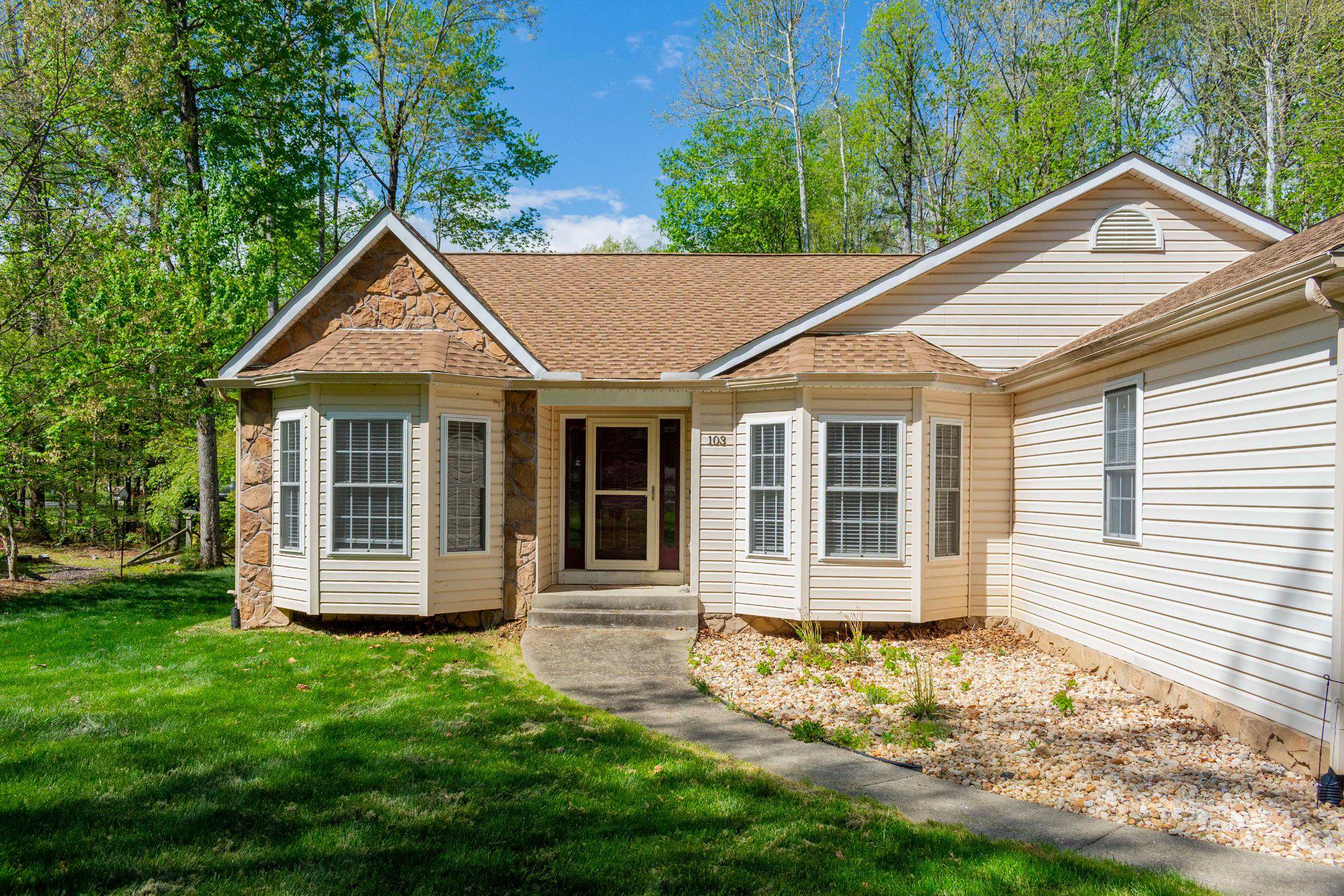 103 ASPEN CT, LOCUST GROVE, Virginia 22508, 3 Bedrooms Bedrooms, ,2 BathroomsBathrooms,Residential,103 ASPEN CT,VAOR2013650 MLS # VAOR2013650