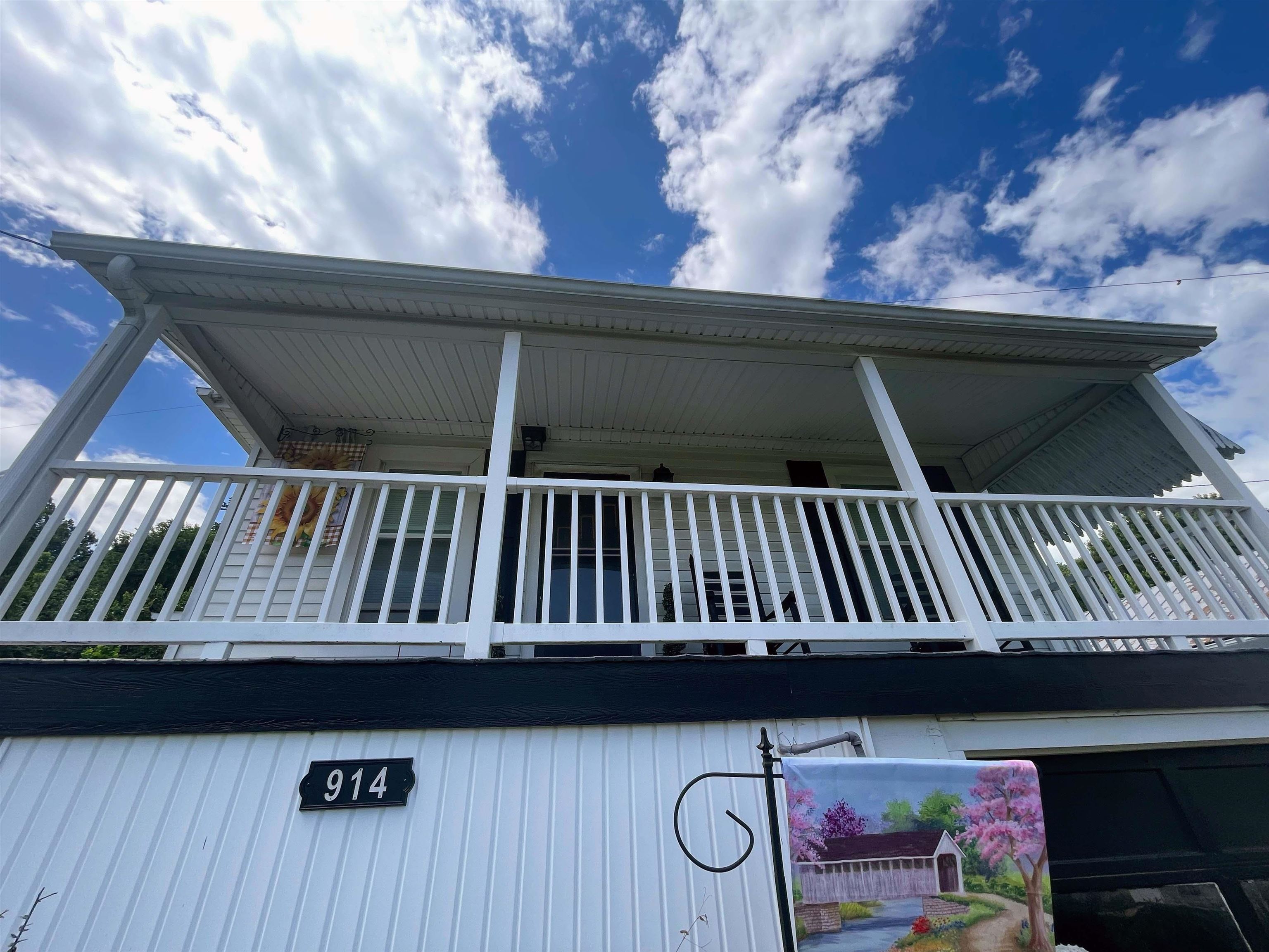 914 ALTA ST, STAUNTON, Virginia 24401, 3 Bedrooms Bedrooms, ,1 BathroomBathrooms,Residential,914 ALTA ST,667408 MLS # 667408