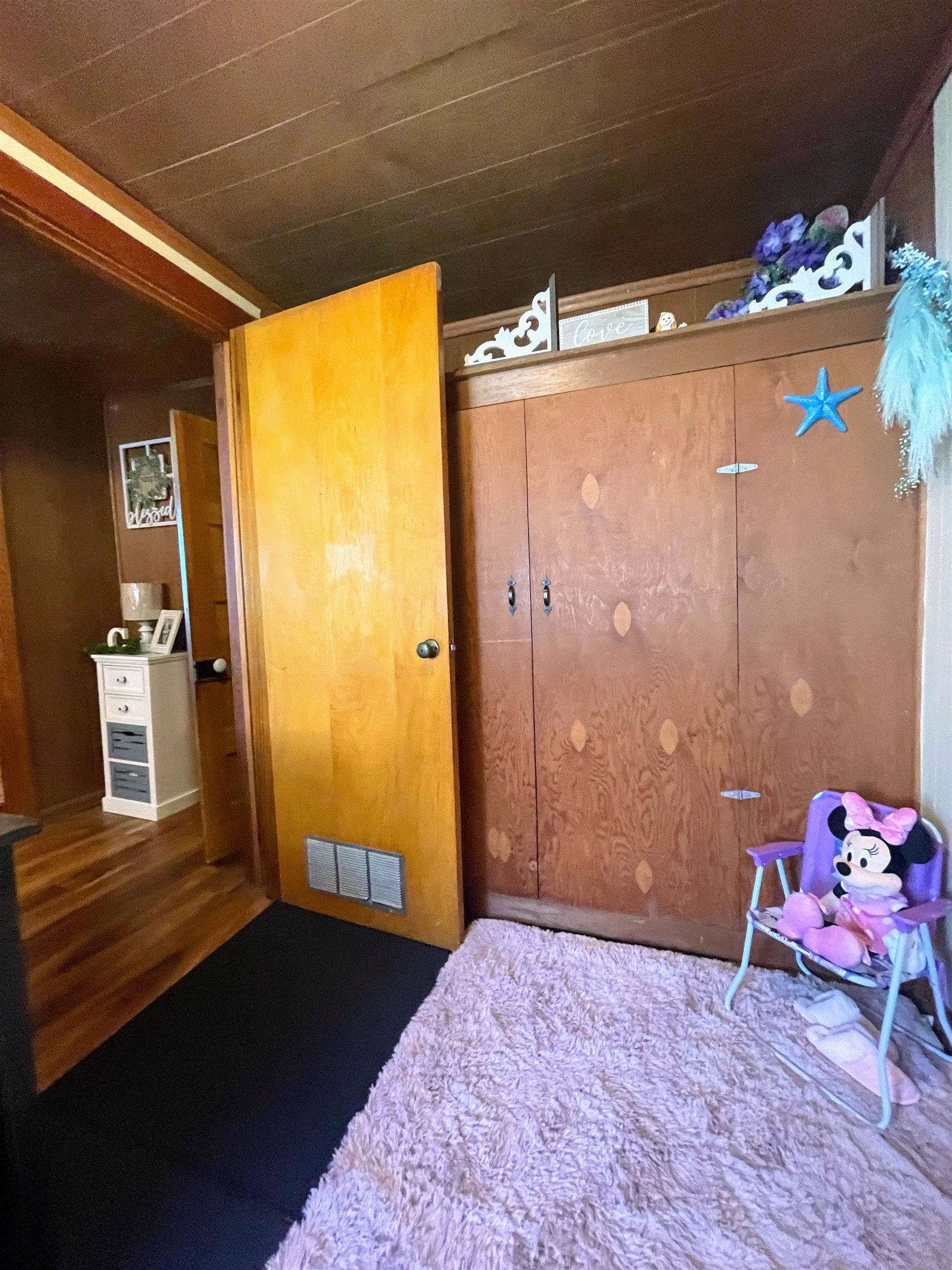 914 ALTA ST, STAUNTON, Virginia 24401, 3 Bedrooms Bedrooms, ,1 BathroomBathrooms,Residential,914 ALTA ST,667408 MLS # 667408