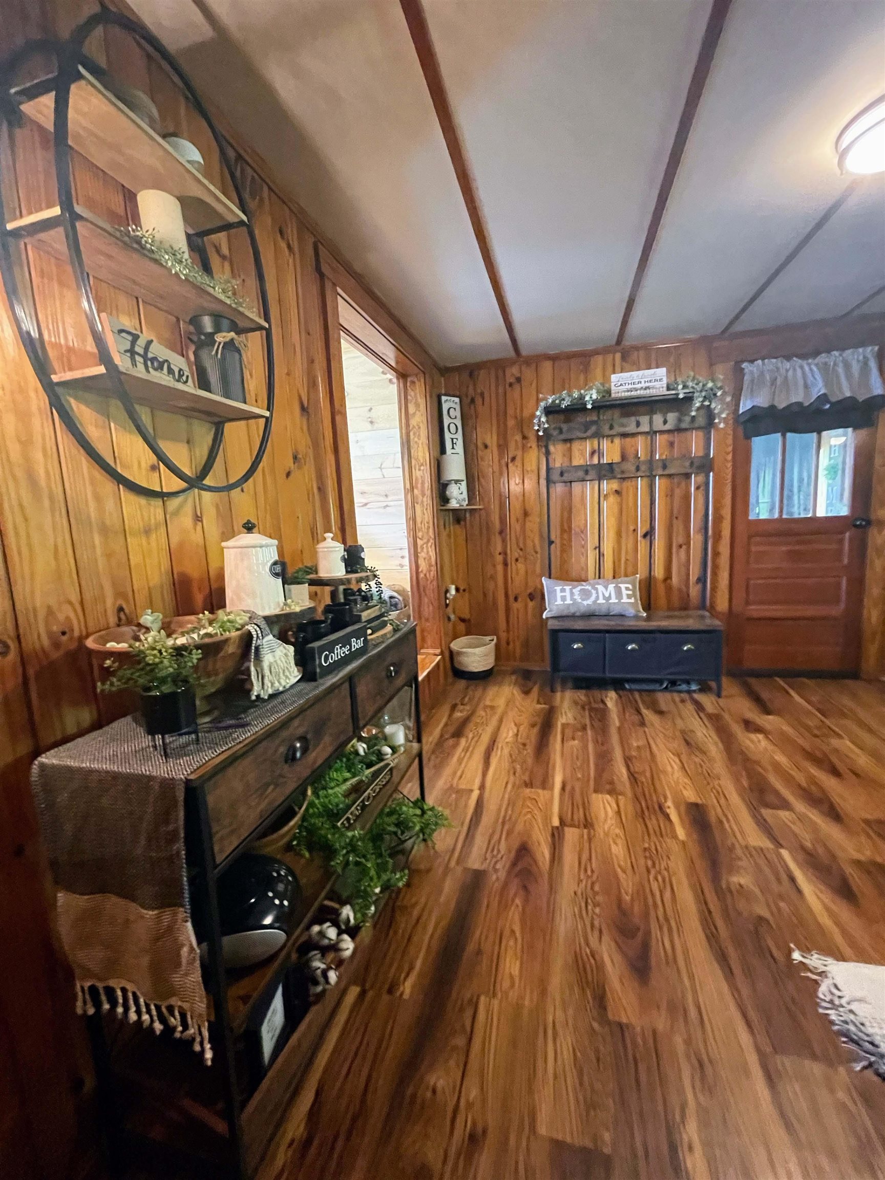 914 ALTA ST, STAUNTON, Virginia 24401, 3 Bedrooms Bedrooms, ,1 BathroomBathrooms,Residential,914 ALTA ST,667408 MLS # 667408