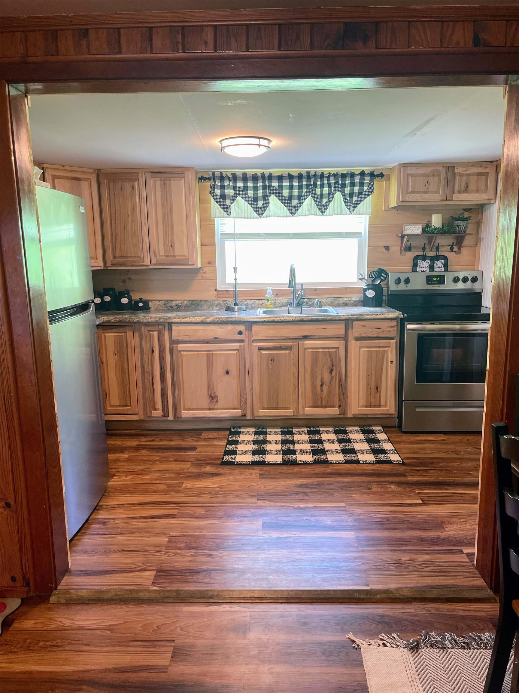 914 ALTA ST, STAUNTON, Virginia 24401, 3 Bedrooms Bedrooms, ,1 BathroomBathrooms,Residential,914 ALTA ST,667408 MLS # 667408