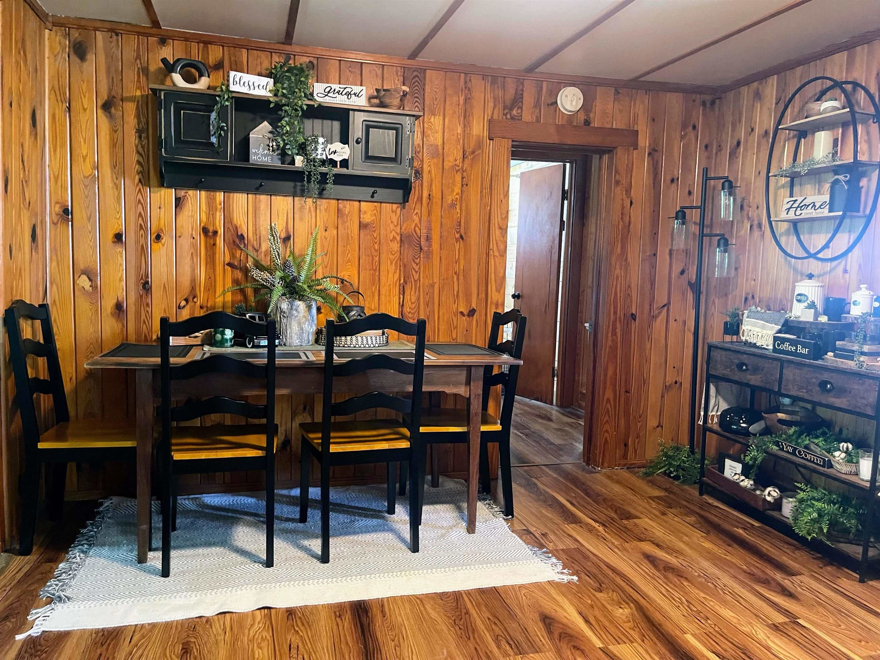 914 ALTA ST, STAUNTON, Virginia 24401, 3 Bedrooms Bedrooms, ,1 BathroomBathrooms,Residential,914 ALTA ST,667408 MLS # 667408