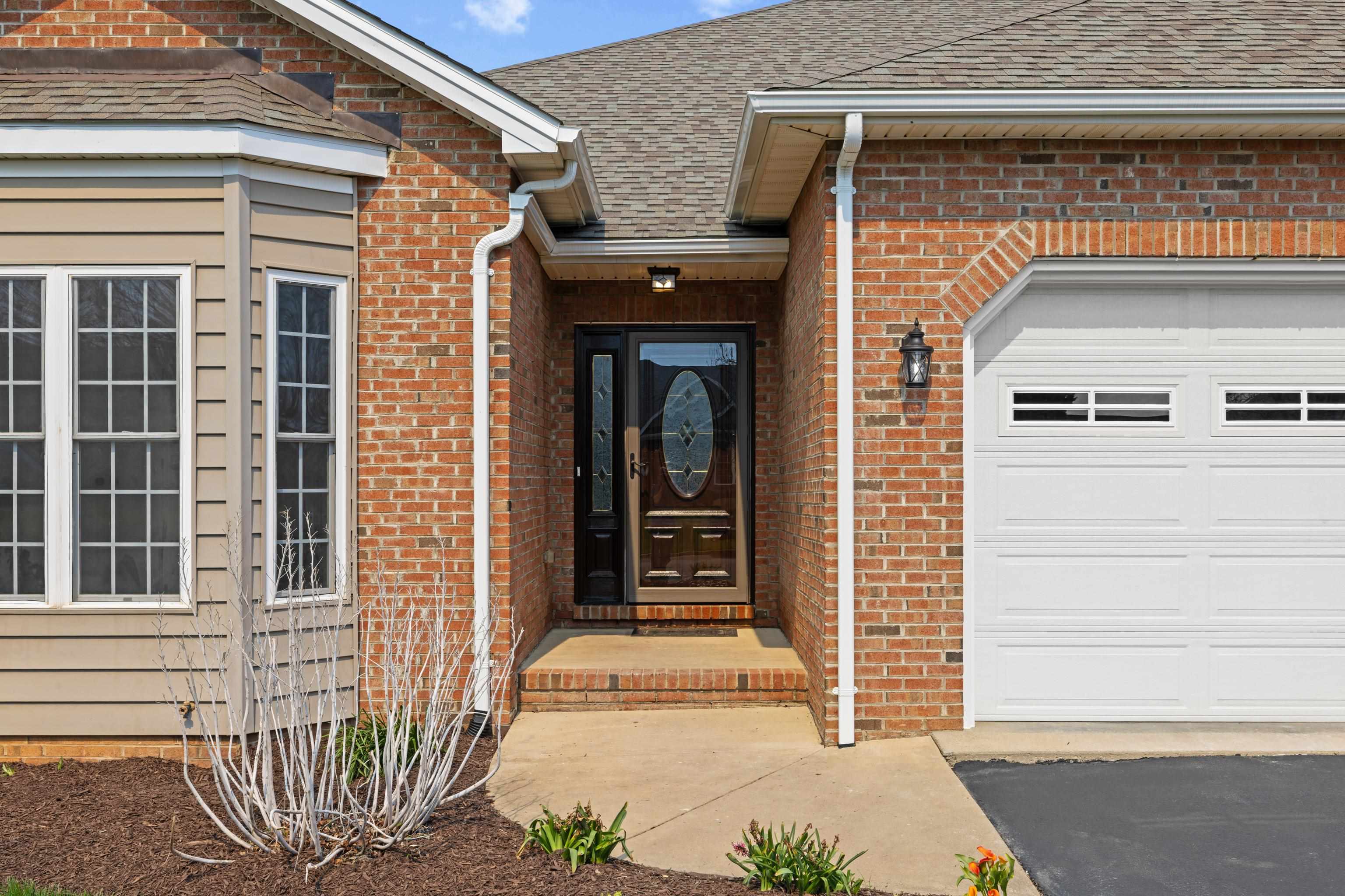 320 PETROS DR, WAYNESBORO, Virginia 22980, 4 Bedrooms Bedrooms, ,2 BathroomsBathrooms,Residential,320 PETROS DR,675442 MLS # 675442