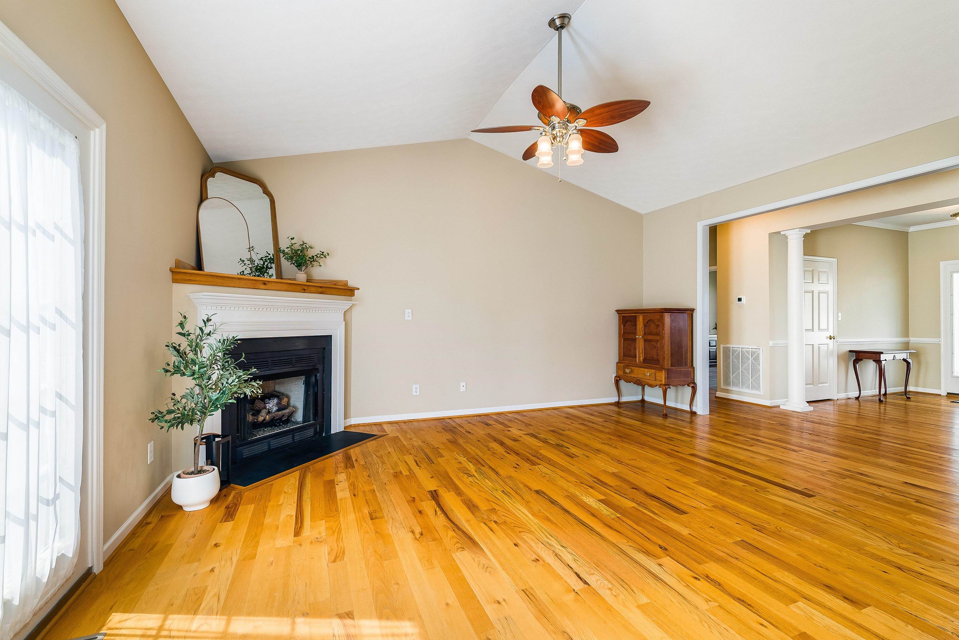 84 WINDSOR DR, FISHERSVILLE, Virginia 22939, 3 Bedrooms Bedrooms, ,2 BathroomsBathrooms,Residential,84 WINDSOR DR,675925 MLS # 675925