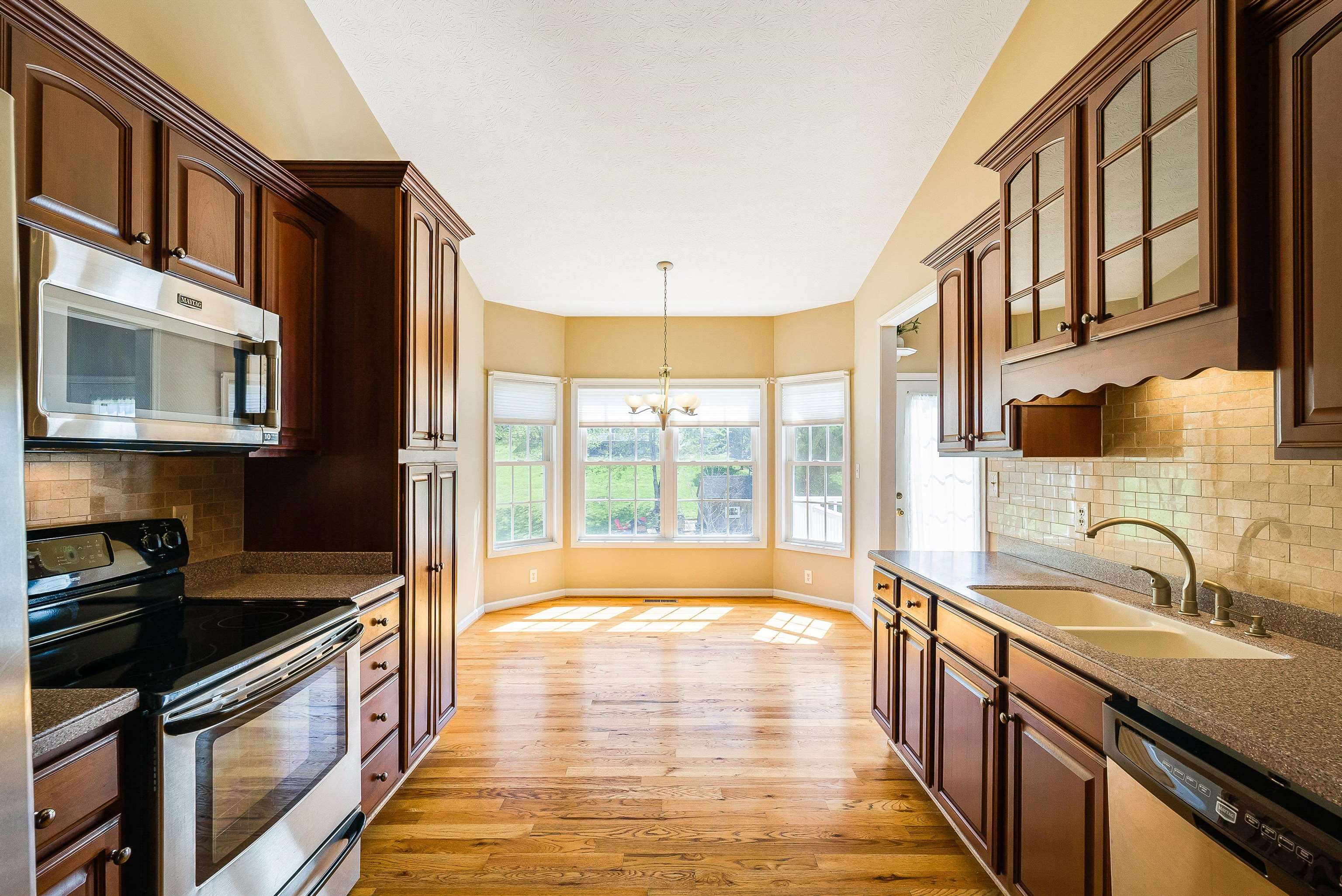 84 WINDSOR DR, FISHERSVILLE, Virginia 22939, 3 Bedrooms Bedrooms, ,2 BathroomsBathrooms,Residential,84 WINDSOR DR,675925 MLS # 675925