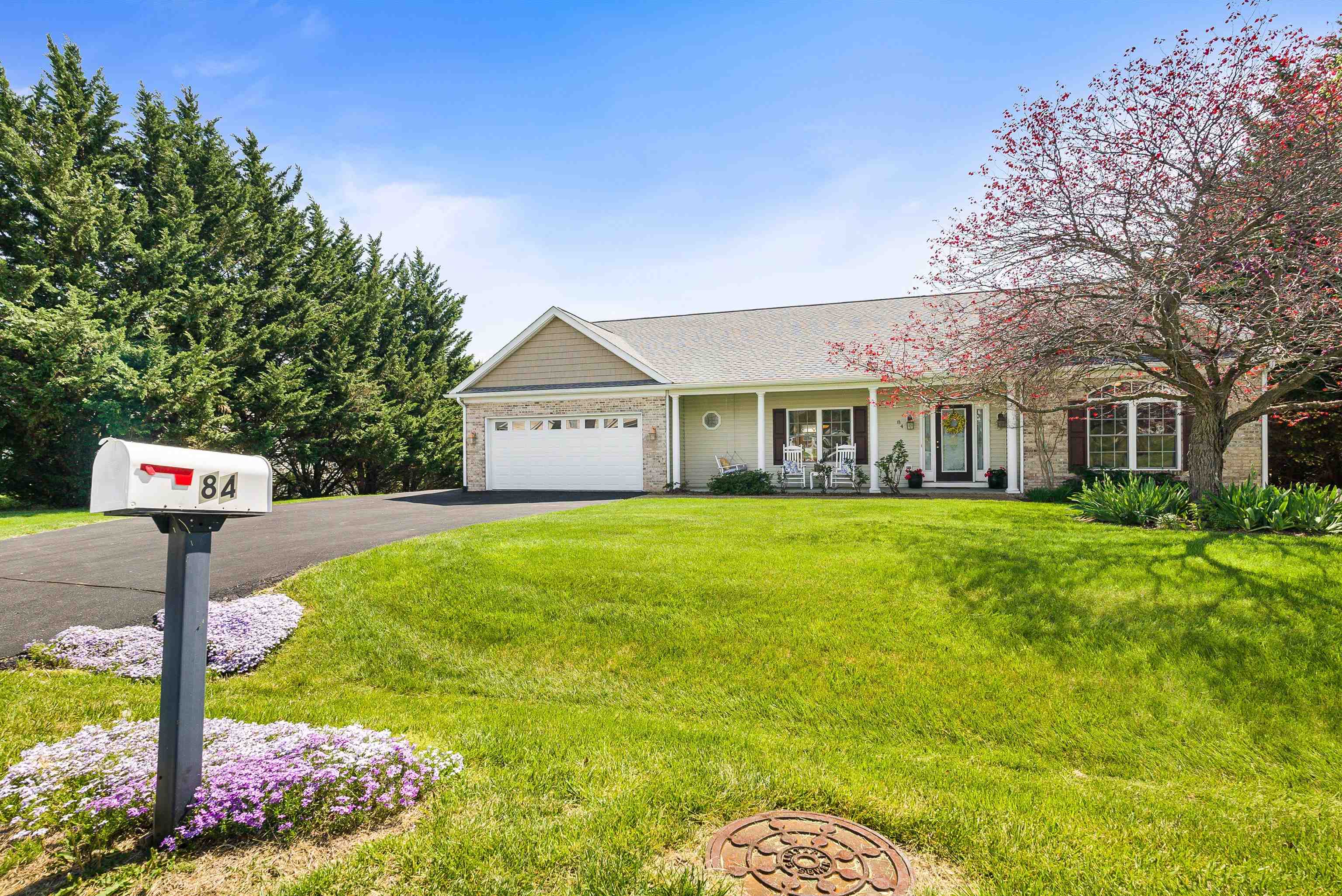 84 WINDSOR DR, FISHERSVILLE, Virginia 22939, 3 Bedrooms Bedrooms, ,2 BathroomsBathrooms,Residential,84 WINDSOR DR,675925 MLS # 675925