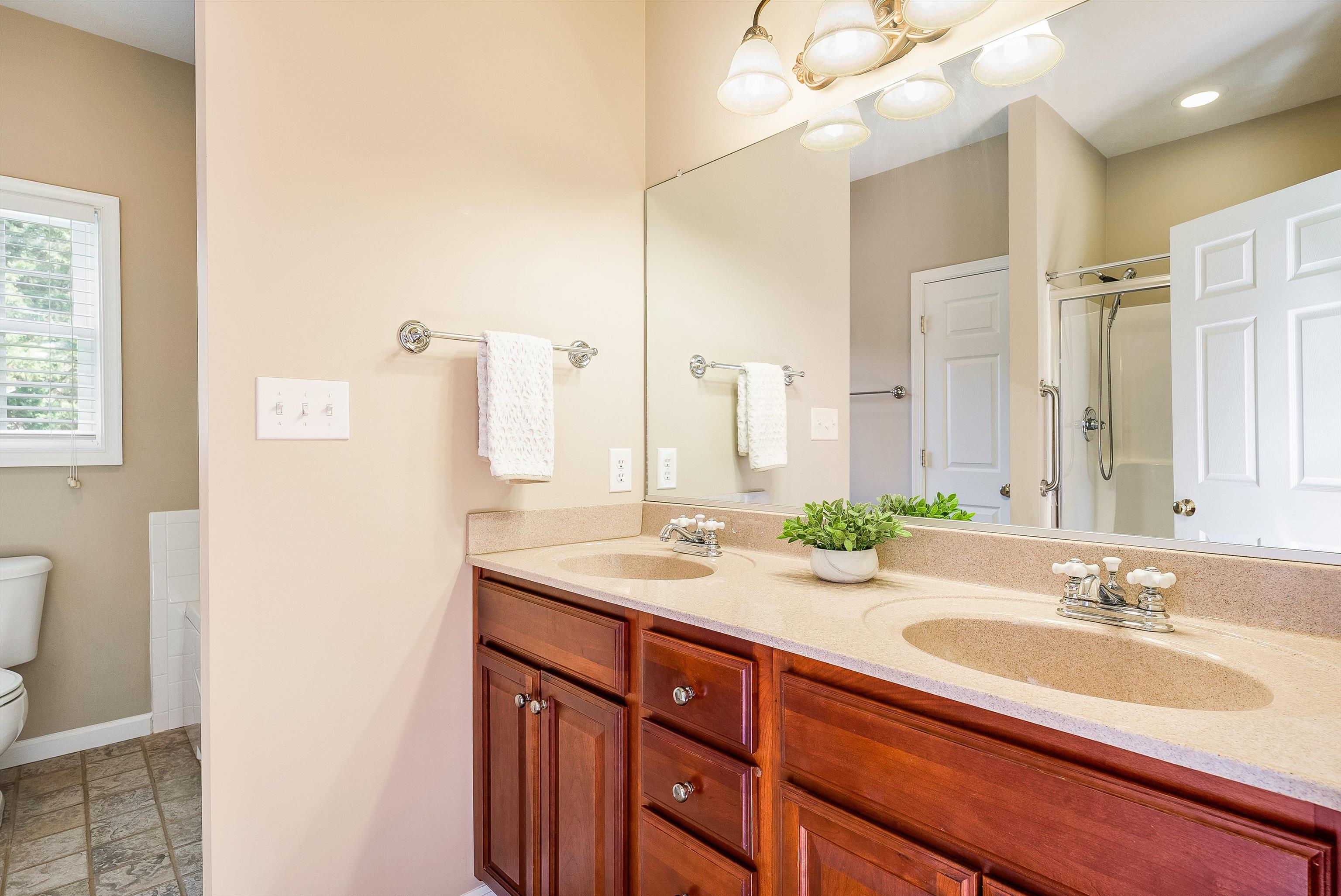 84 WINDSOR DR, FISHERSVILLE, Virginia 22939, 3 Bedrooms Bedrooms, ,2 BathroomsBathrooms,Residential,84 WINDSOR DR,675925 MLS # 675925