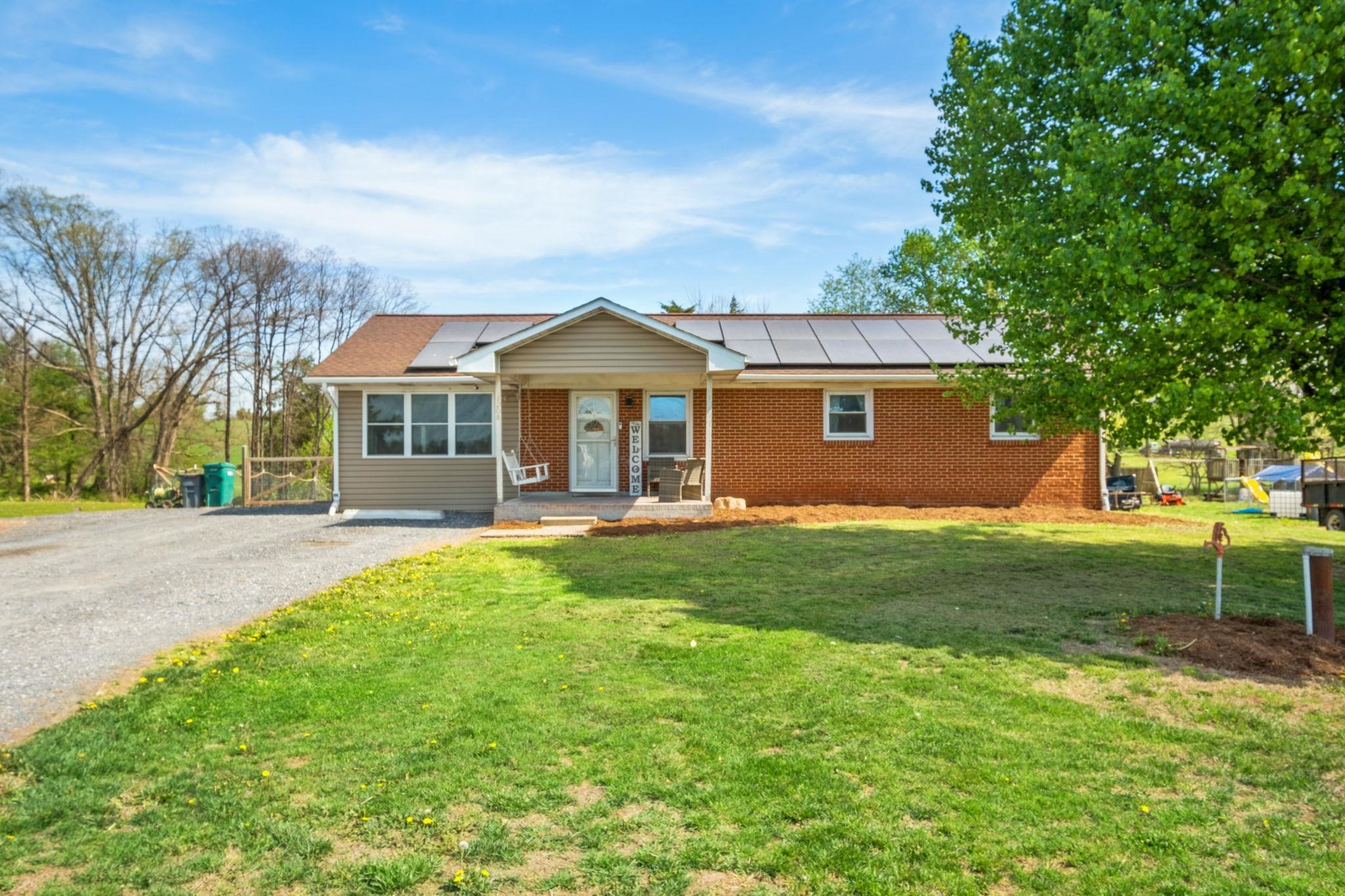 8208 GEORGE WINE RD, BRIDGEWATER, Virginia 22812, 4 Bedrooms Bedrooms, ,2 BathroomsBathrooms,Residential,8208 GEORGE WINE RD,675926 MLS # 675926