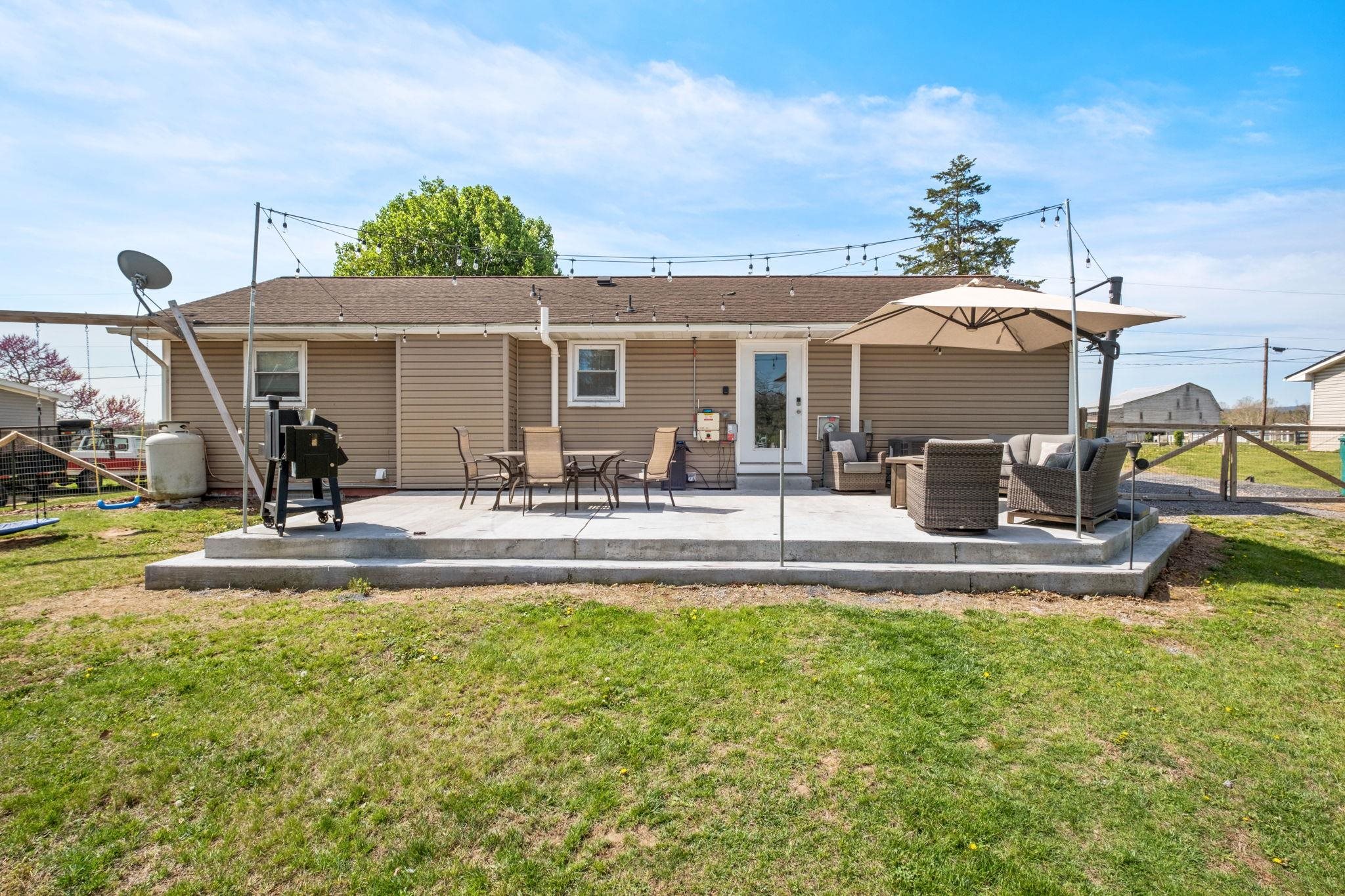 8208 GEORGE WINE RD, BRIDGEWATER, Virginia 22812, 4 Bedrooms Bedrooms, ,2 BathroomsBathrooms,Residential,8208 GEORGE WINE RD,675926 MLS # 675926