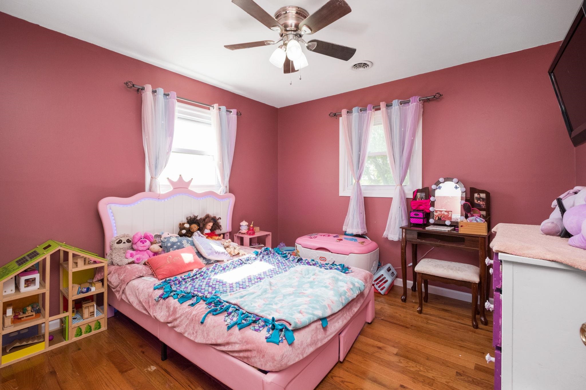 8208 GEORGE WINE RD, BRIDGEWATER, Virginia 22812, 4 Bedrooms Bedrooms, ,2 BathroomsBathrooms,Residential,8208 GEORGE WINE RD,675926 MLS # 675926