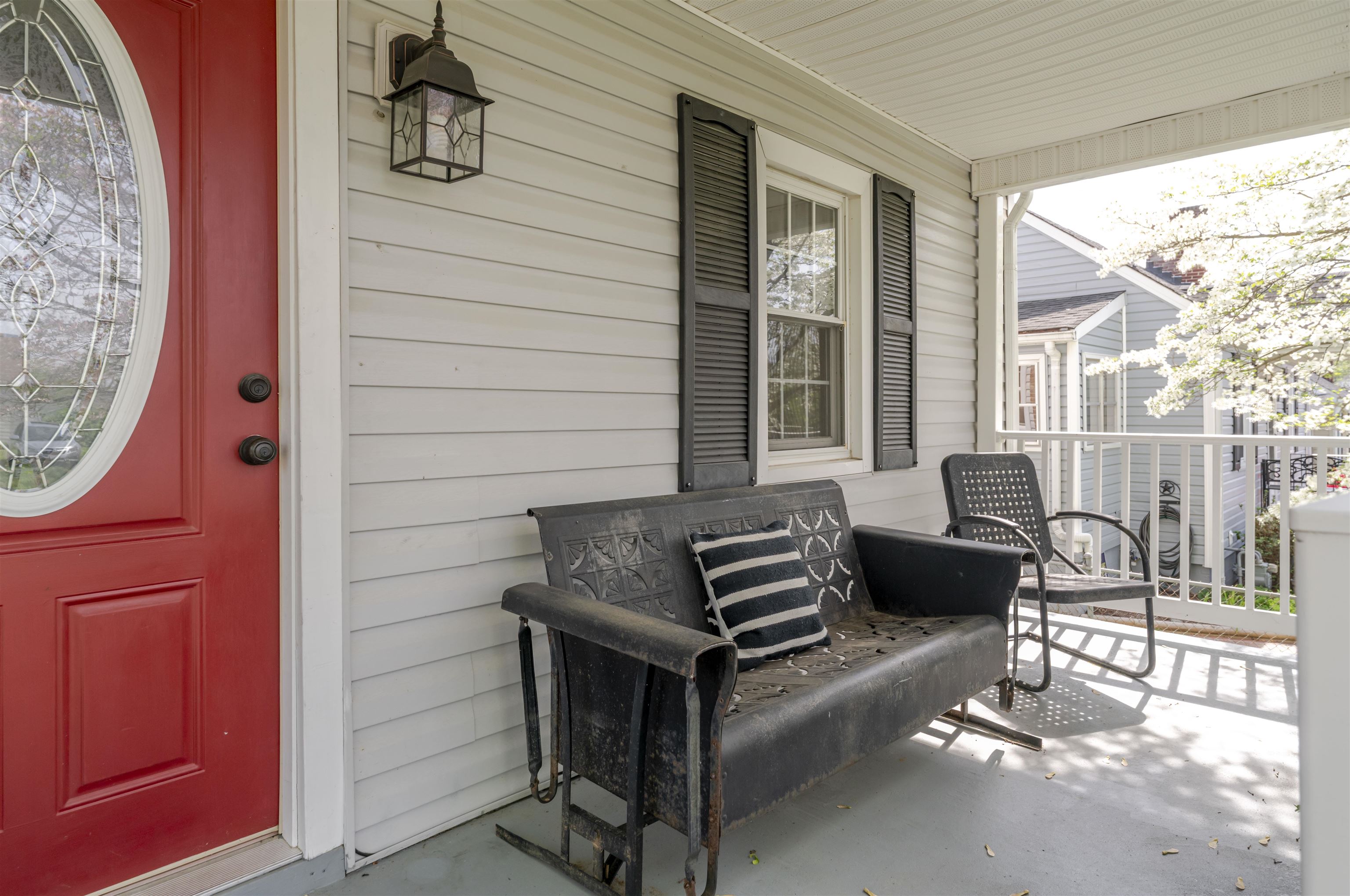 414 JAMES AVE, WAYNESBORO, Virginia 22980, 3 Bedrooms Bedrooms, ,1 BathroomBathrooms,Residential,414 JAMES AVE,675932 MLS # 675932