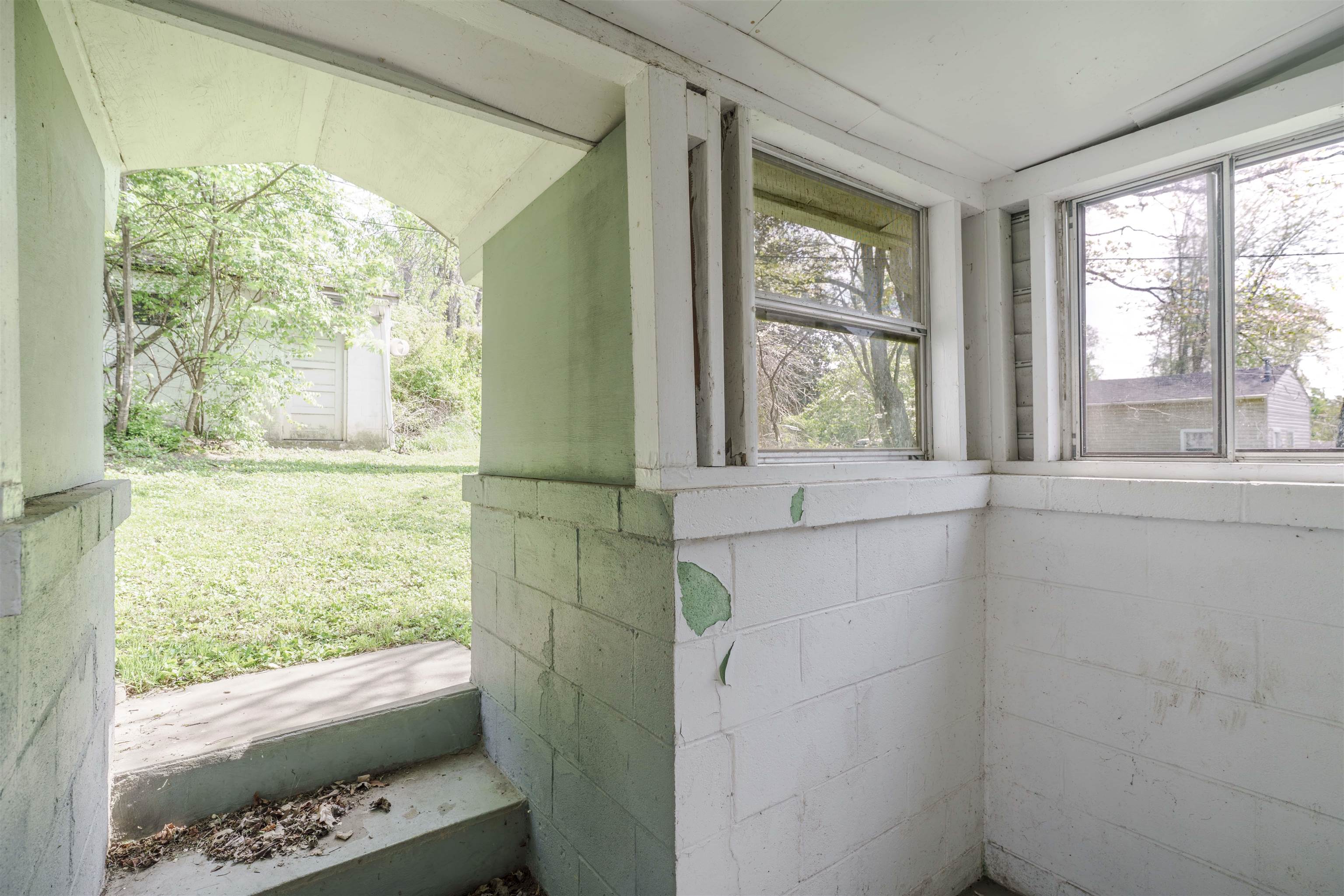 414 JAMES AVE, WAYNESBORO, Virginia 22980, 3 Bedrooms Bedrooms, ,1 BathroomBathrooms,Residential,414 JAMES AVE,675932 MLS # 675932