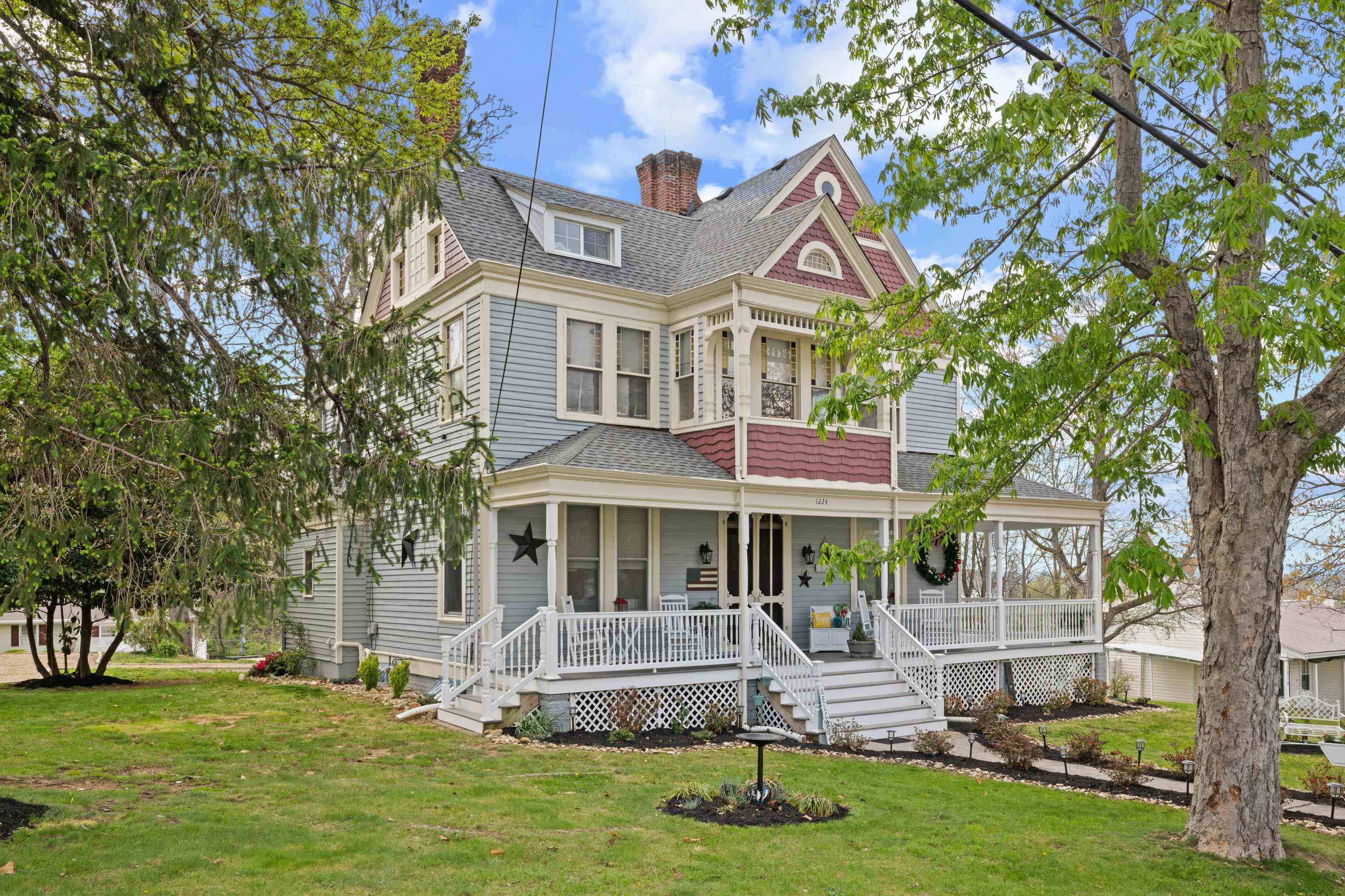 1224 4TH ST, WAYNESBORO, Virginia 22980, 6 Bedrooms Bedrooms, ,2 BathroomsBathrooms,Residential,1224 4TH ST,675933 MLS # 675933