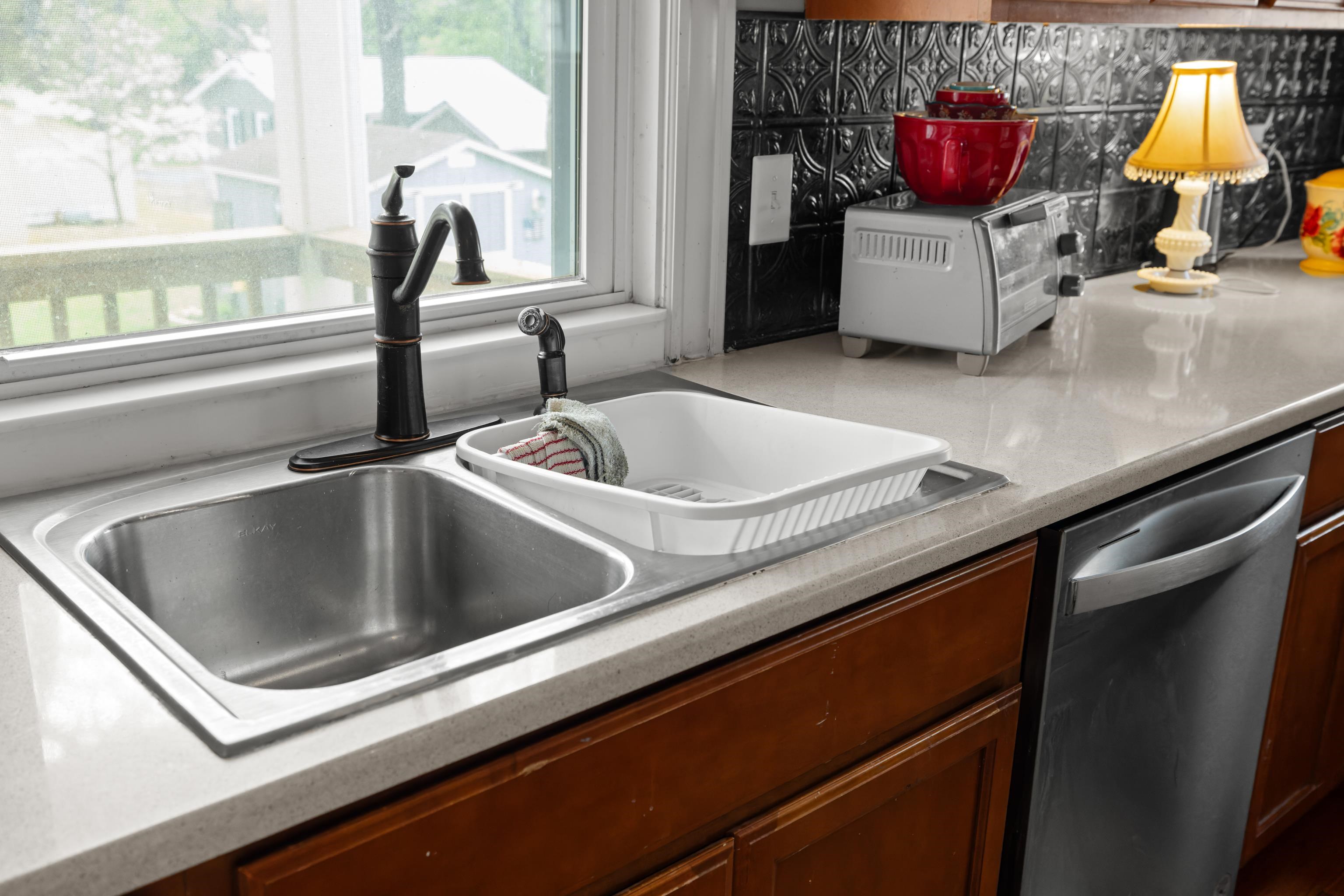 1224 4TH ST, WAYNESBORO, Virginia 22980, 6 Bedrooms Bedrooms, ,2 BathroomsBathrooms,Residential,1224 4TH ST,675933 MLS # 675933