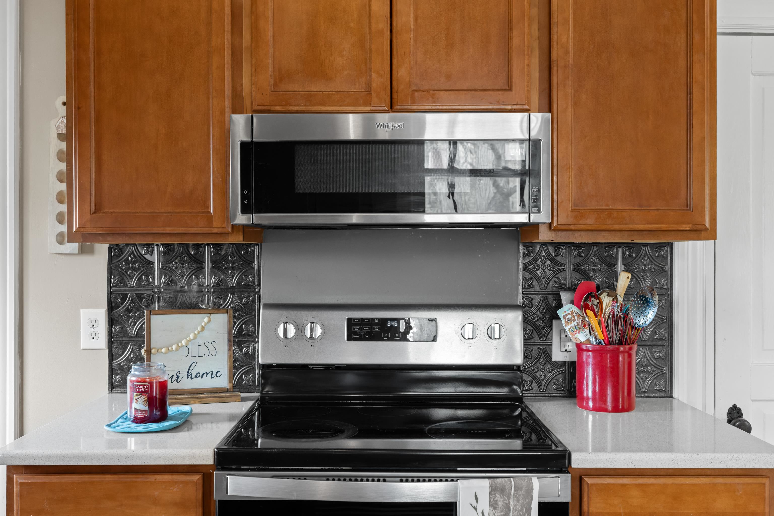 1224 4TH ST, WAYNESBORO, Virginia 22980, 6 Bedrooms Bedrooms, ,2 BathroomsBathrooms,Residential,1224 4TH ST,675933 MLS # 675933