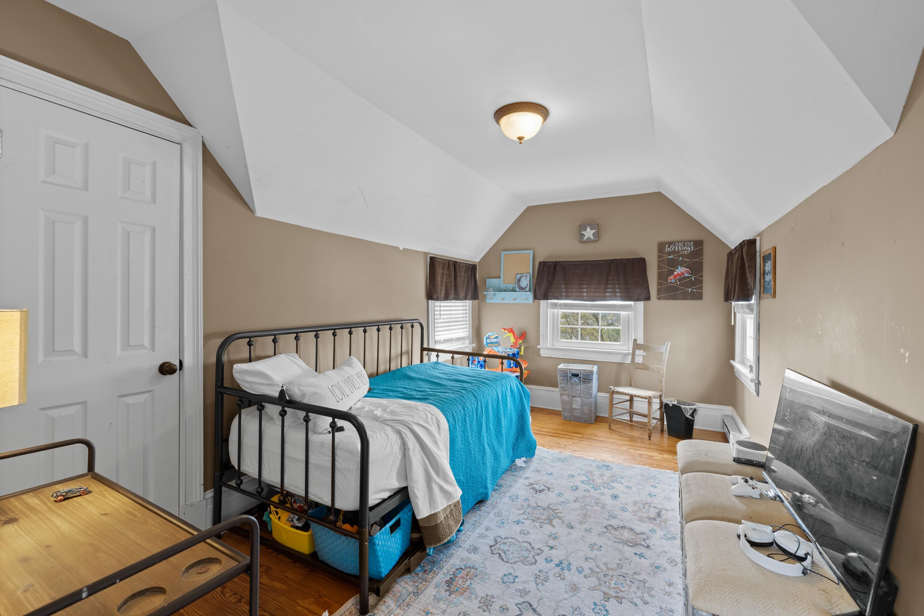 1224 4TH ST, WAYNESBORO, Virginia 22980, 6 Bedrooms Bedrooms, ,2 BathroomsBathrooms,Residential,1224 4TH ST,675933 MLS # 675933