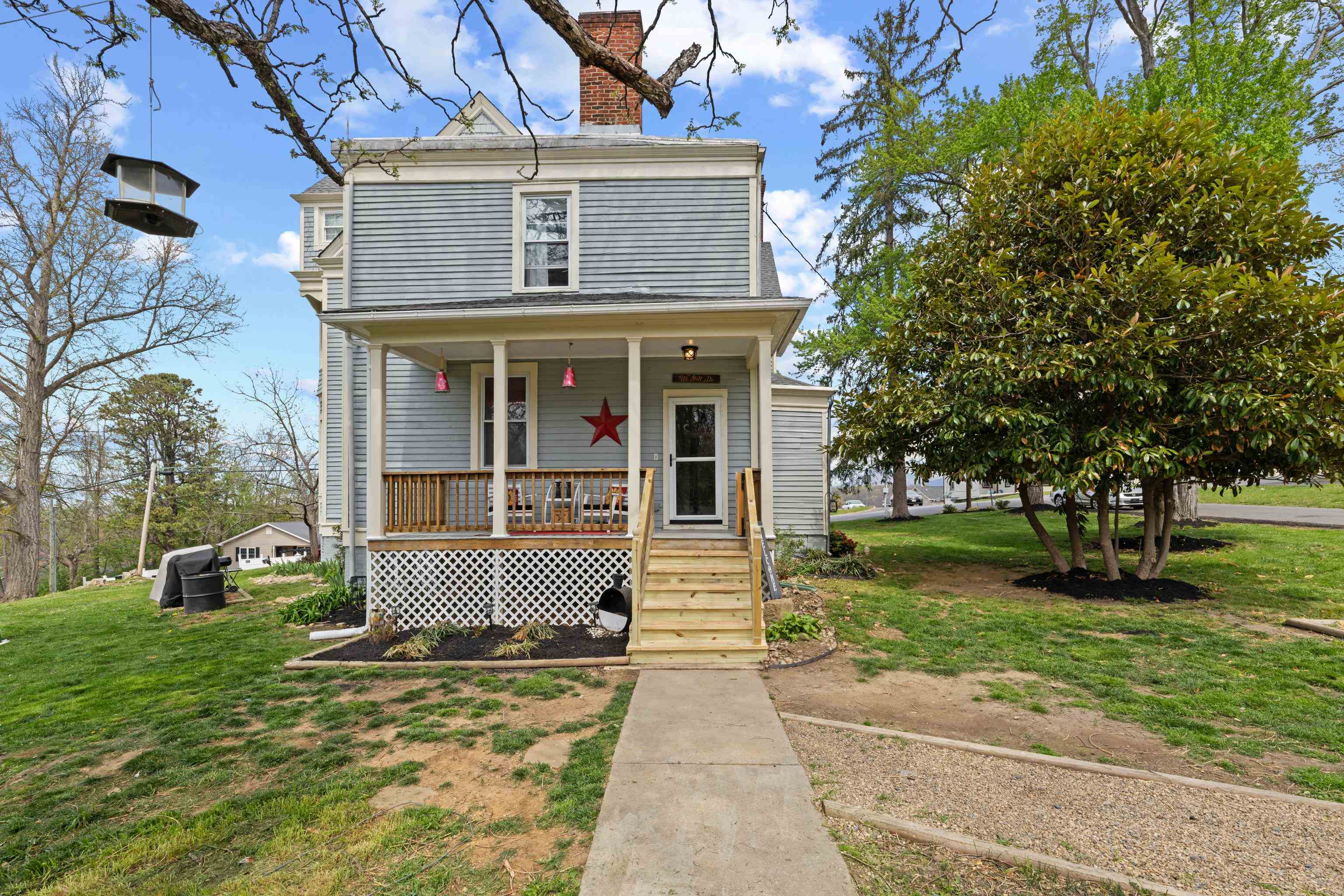 1224 4TH ST, WAYNESBORO, Virginia 22980, 6 Bedrooms Bedrooms, ,2 BathroomsBathrooms,Residential,1224 4TH ST,675933 MLS # 675933