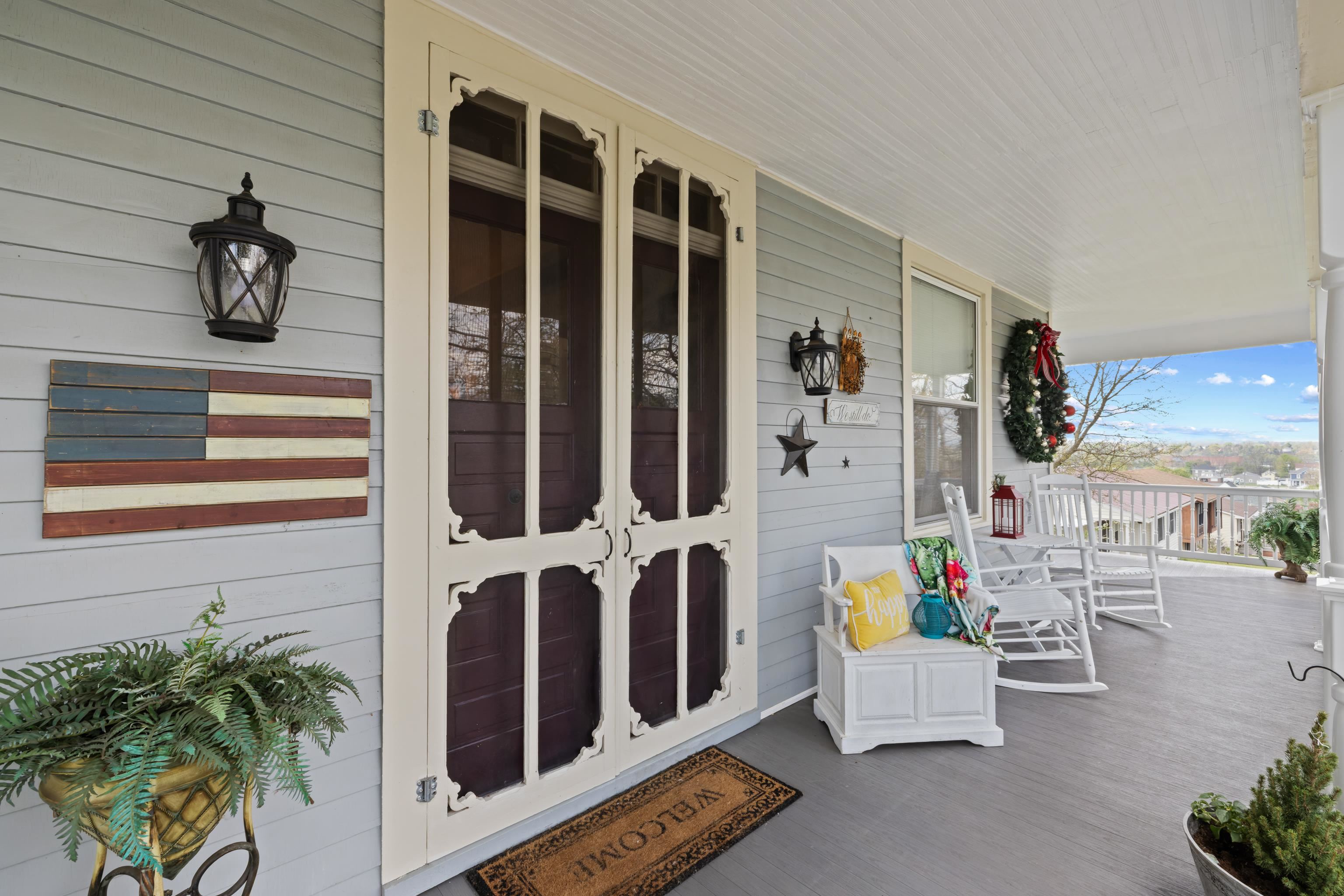 1224 4TH ST, WAYNESBORO, Virginia 22980, 6 Bedrooms Bedrooms, ,2 BathroomsBathrooms,Residential,1224 4TH ST,675933 MLS # 675933