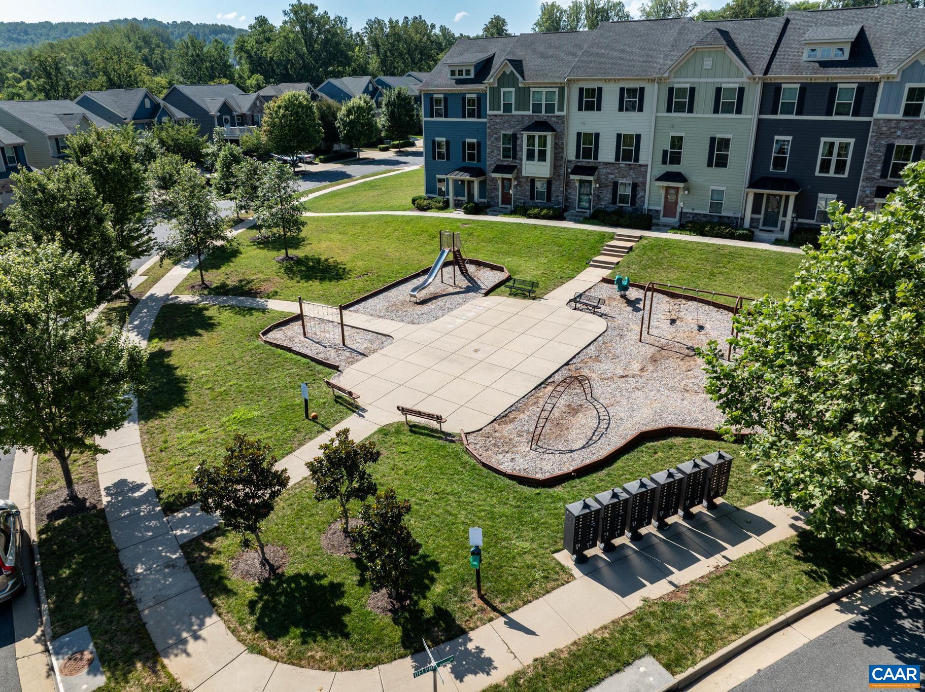 1883 GLISSADE LN, CHARLOTTESVILLE, Virginia 22911, 4 Bedrooms Bedrooms, ,3 BathroomsBathrooms,Residential,1883 GLISSADE LN,675935 MLS # 675935