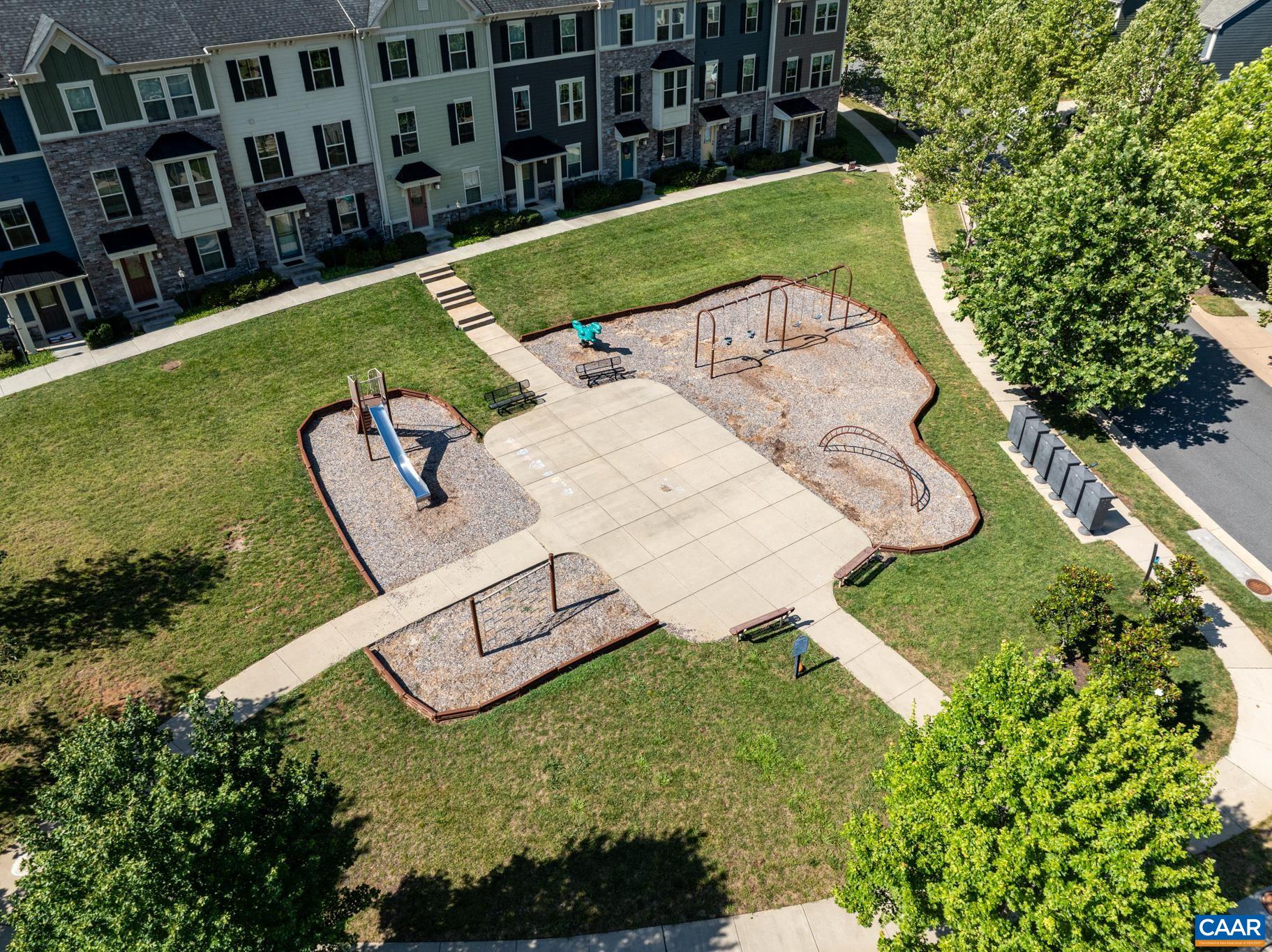 1883 GLISSADE LN, CHARLOTTESVILLE, Virginia 22911, 4 Bedrooms Bedrooms, ,3 BathroomsBathrooms,Residential,1883 GLISSADE LN,675935 MLS # 675935