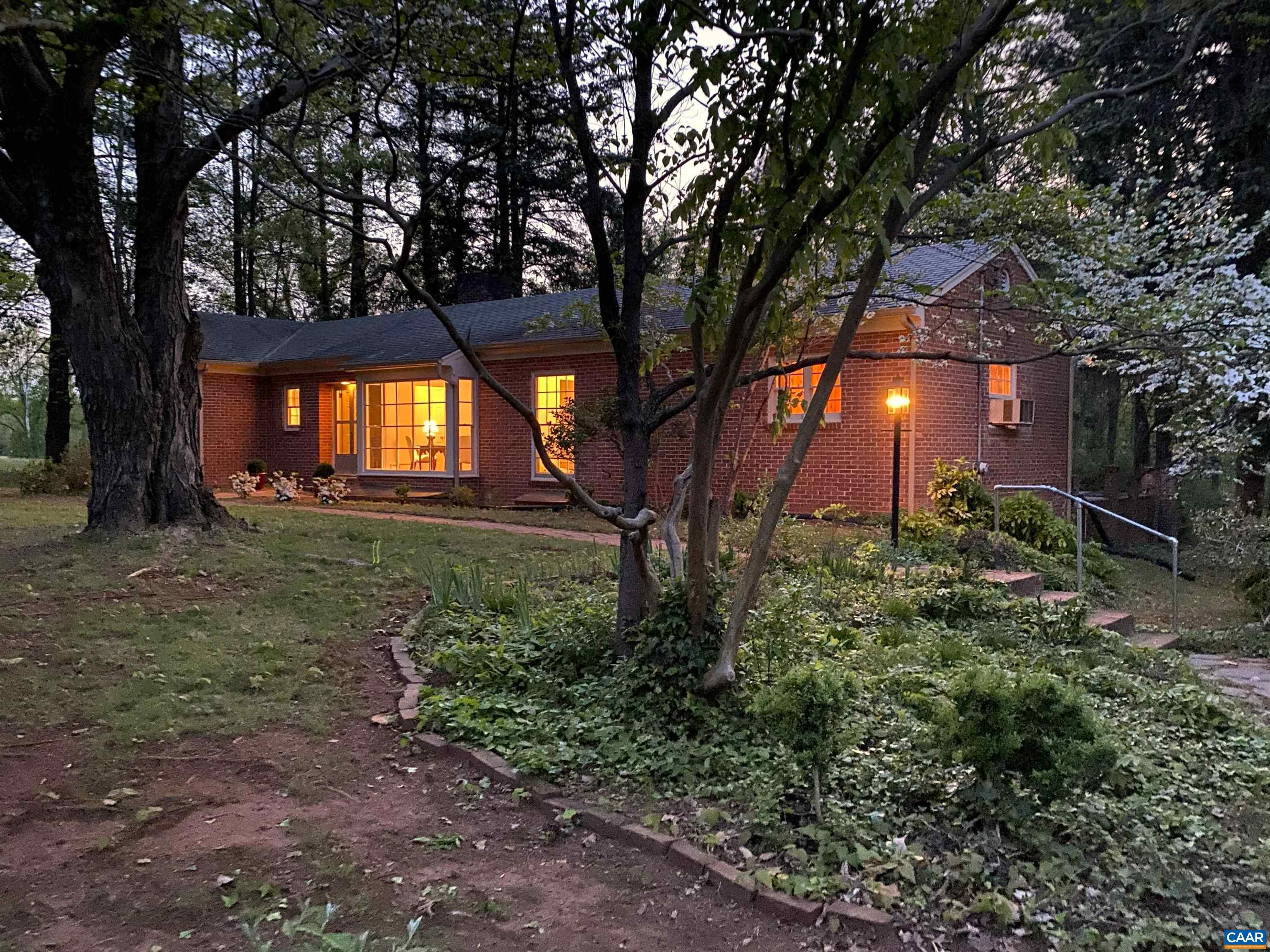 3271 ROSNEY RD, DILLWYN, Virginia 23936, 3 Bedrooms Bedrooms, ,2 BathroomsBathrooms,Residential,3271 ROSNEY RD,675937 MLS # 675937