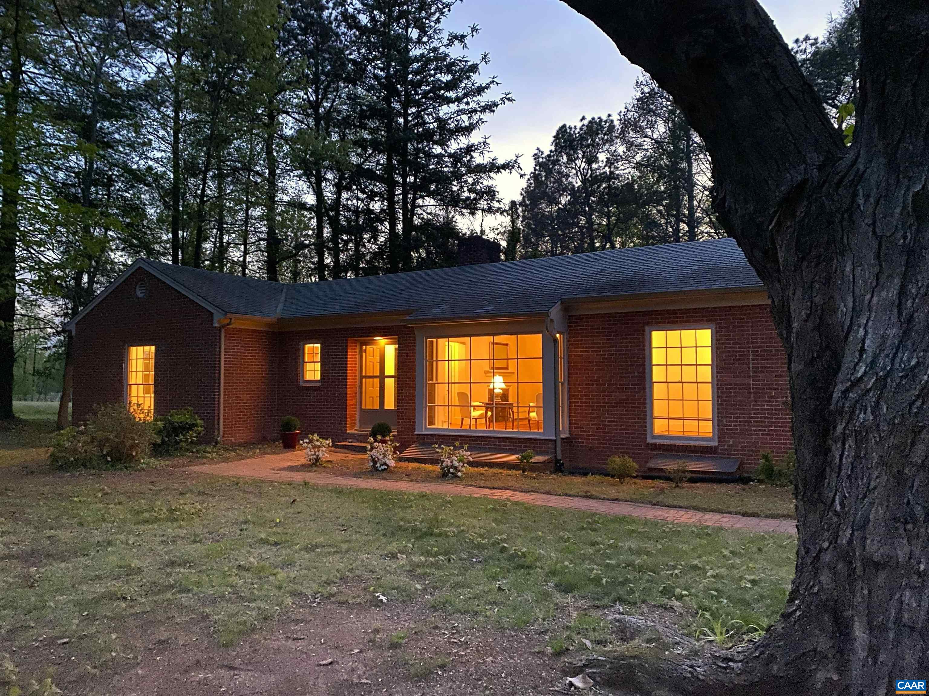 3271 ROSNEY RD, DILLWYN, Virginia 23936, 3 Bedrooms Bedrooms, ,2 BathroomsBathrooms,Residential,3271 ROSNEY RD,675937 MLS # 675937