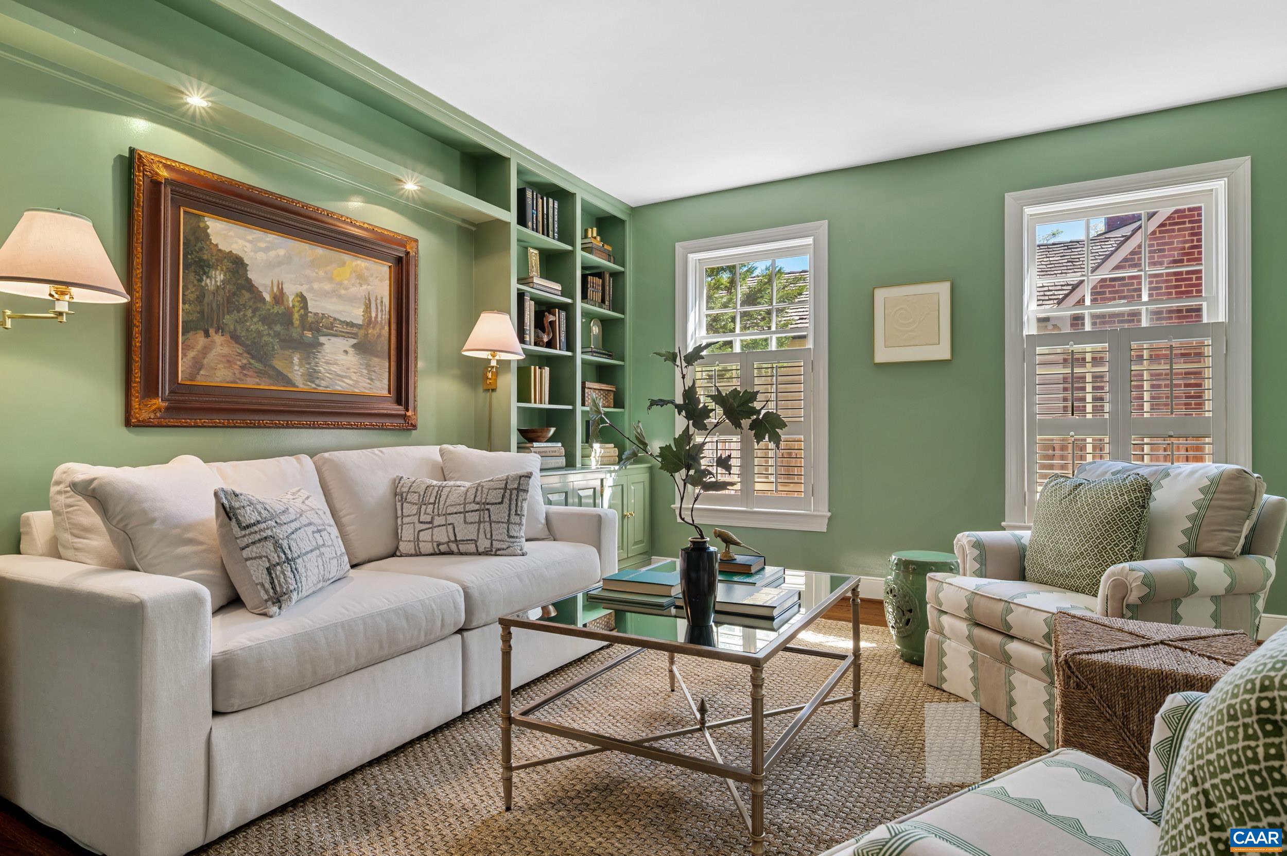 28 EDNAM VILLAGE ST, CHARLOTTESVILLE, Virginia 22903, 4 Bedrooms Bedrooms, ,3 BathroomsBathrooms,Residential,28 EDNAM VILLAGE ST,675939 MLS # 675939