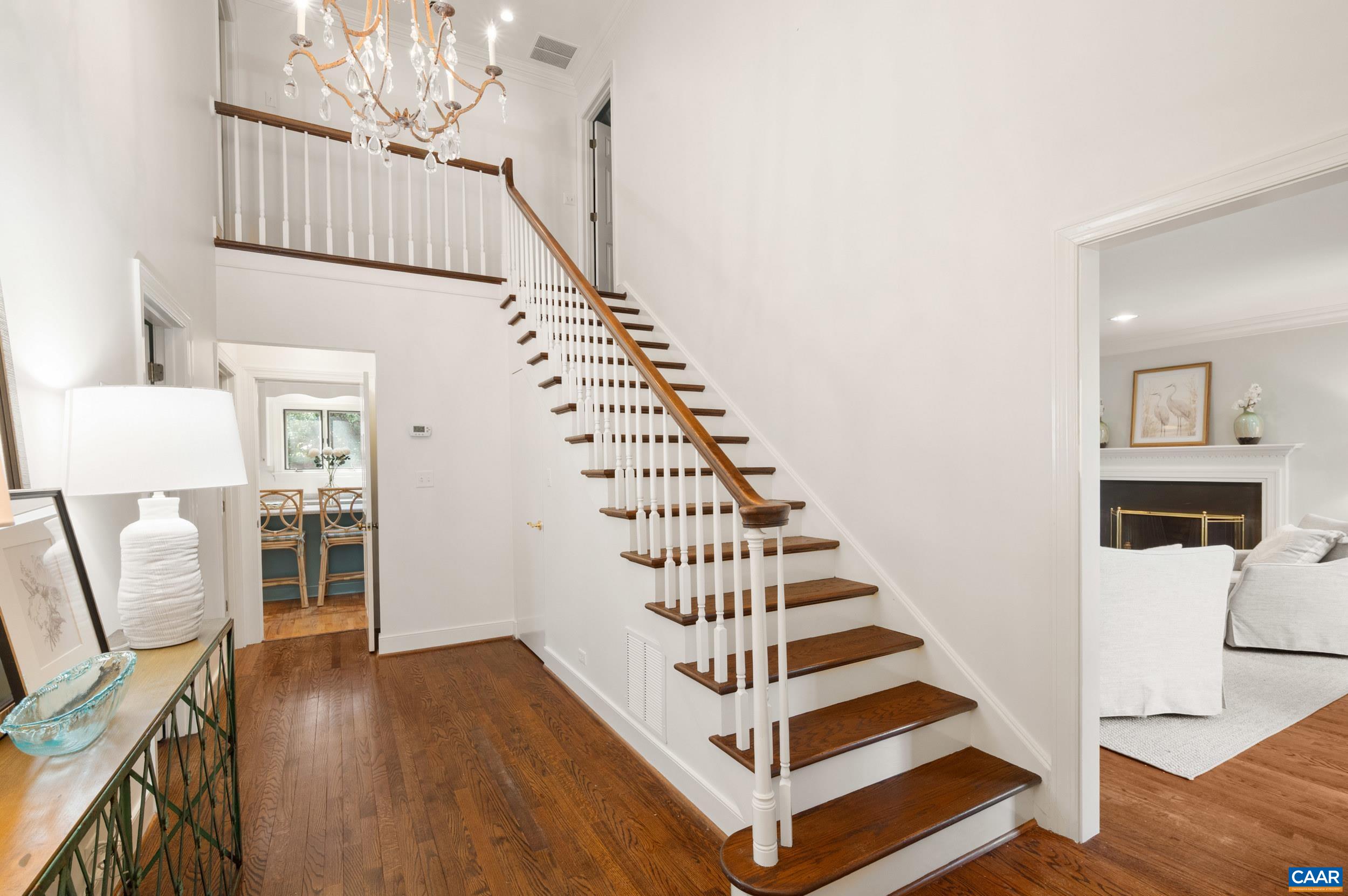 28 EDNAM VILLAGE ST, CHARLOTTESVILLE, Virginia 22903, 4 Bedrooms Bedrooms, ,3 BathroomsBathrooms,Residential,28 EDNAM VILLAGE ST,675939 MLS # 675939