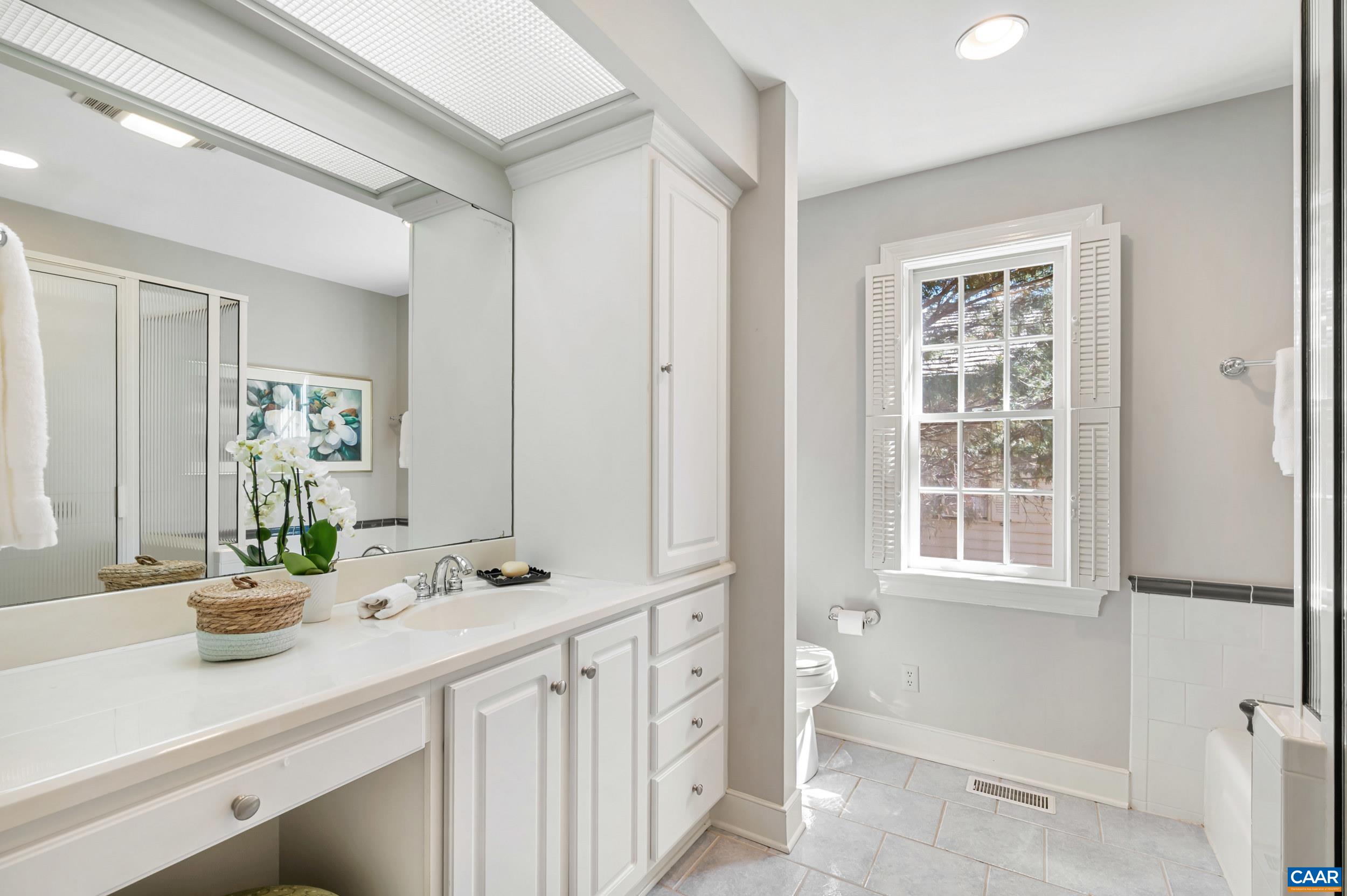 28 EDNAM VILLAGE ST, CHARLOTTESVILLE, Virginia 22903, 4 Bedrooms Bedrooms, ,3 BathroomsBathrooms,Residential,28 EDNAM VILLAGE ST,675939 MLS # 675939