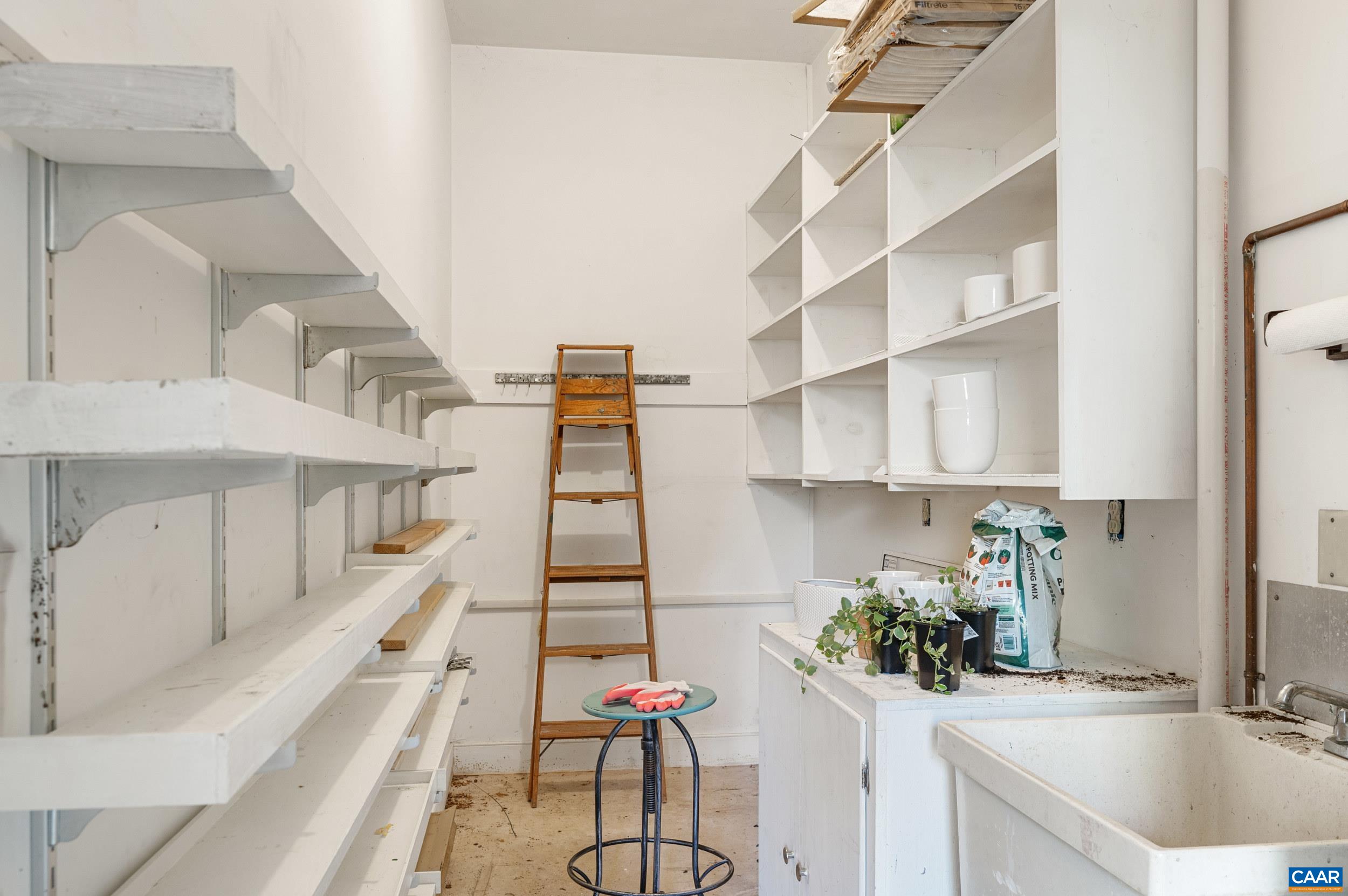 28 EDNAM VILLAGE ST, CHARLOTTESVILLE, Virginia 22903, 4 Bedrooms Bedrooms, ,3 BathroomsBathrooms,Residential,28 EDNAM VILLAGE ST,675939 MLS # 675939