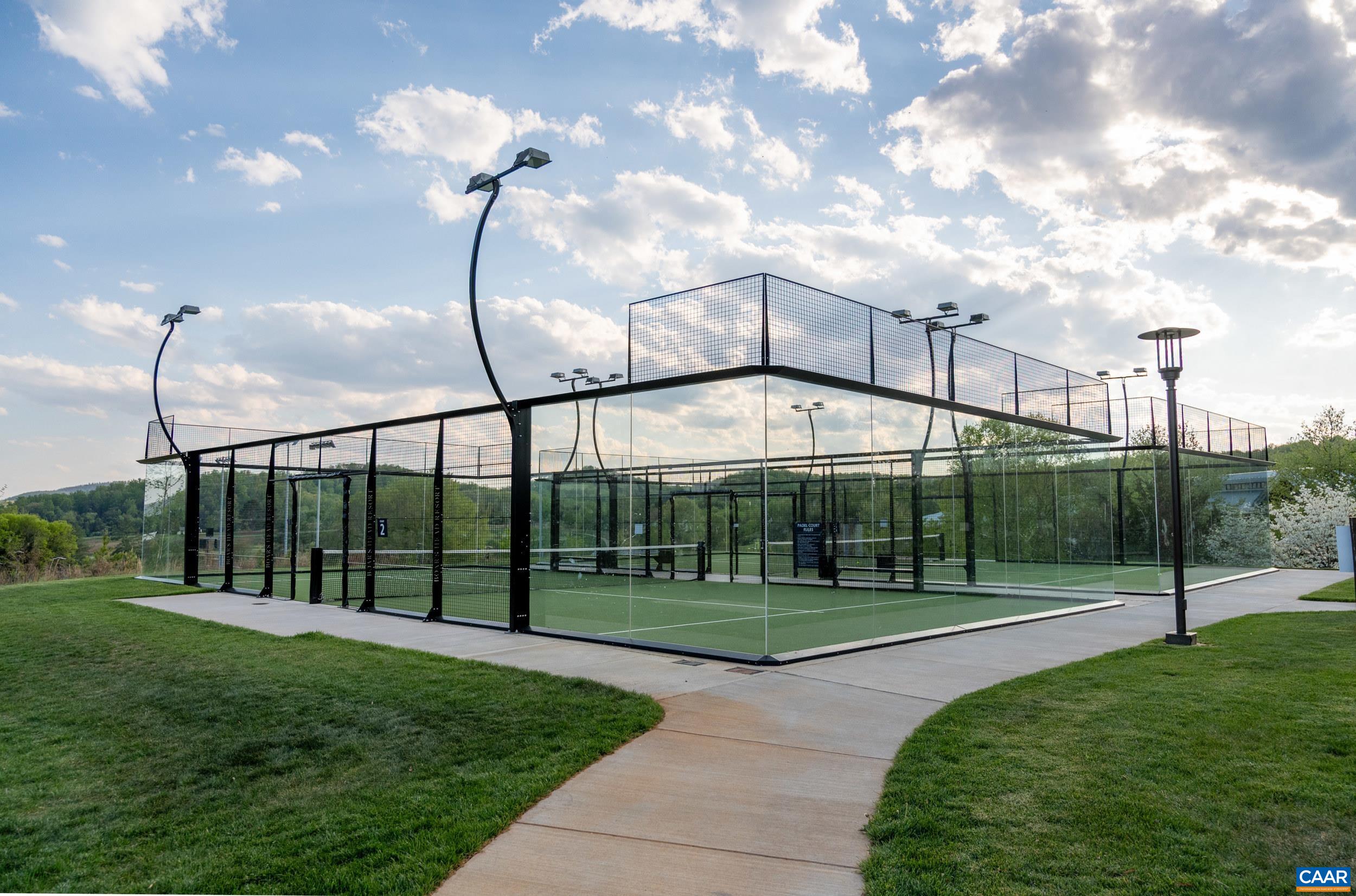 28 EDNAM VILLAGE ST, CHARLOTTESVILLE, Virginia 22903, 4 Bedrooms Bedrooms, ,3 BathroomsBathrooms,Residential,28 EDNAM VILLAGE ST,675939 MLS # 675939