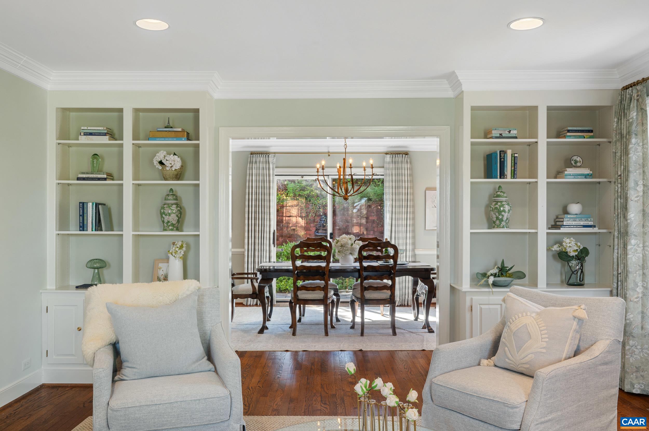 28 EDNAM VILLAGE ST, CHARLOTTESVILLE, Virginia 22903, 4 Bedrooms Bedrooms, ,3 BathroomsBathrooms,Residential,28 EDNAM VILLAGE ST,675939 MLS # 675939