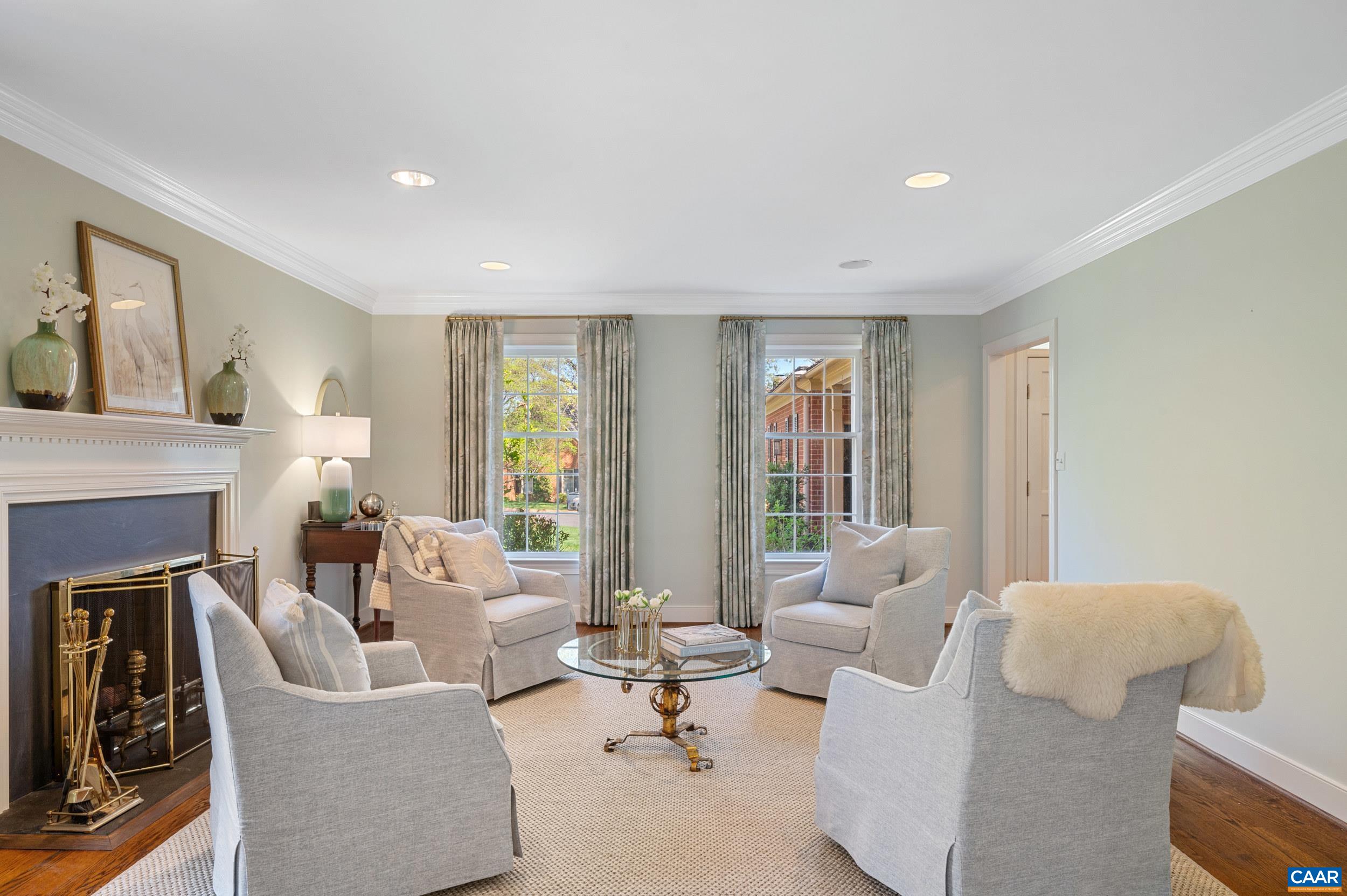 28 EDNAM VILLAGE ST, CHARLOTTESVILLE, Virginia 22903, 4 Bedrooms Bedrooms, ,3 BathroomsBathrooms,Residential,28 EDNAM VILLAGE ST,675939 MLS # 675939