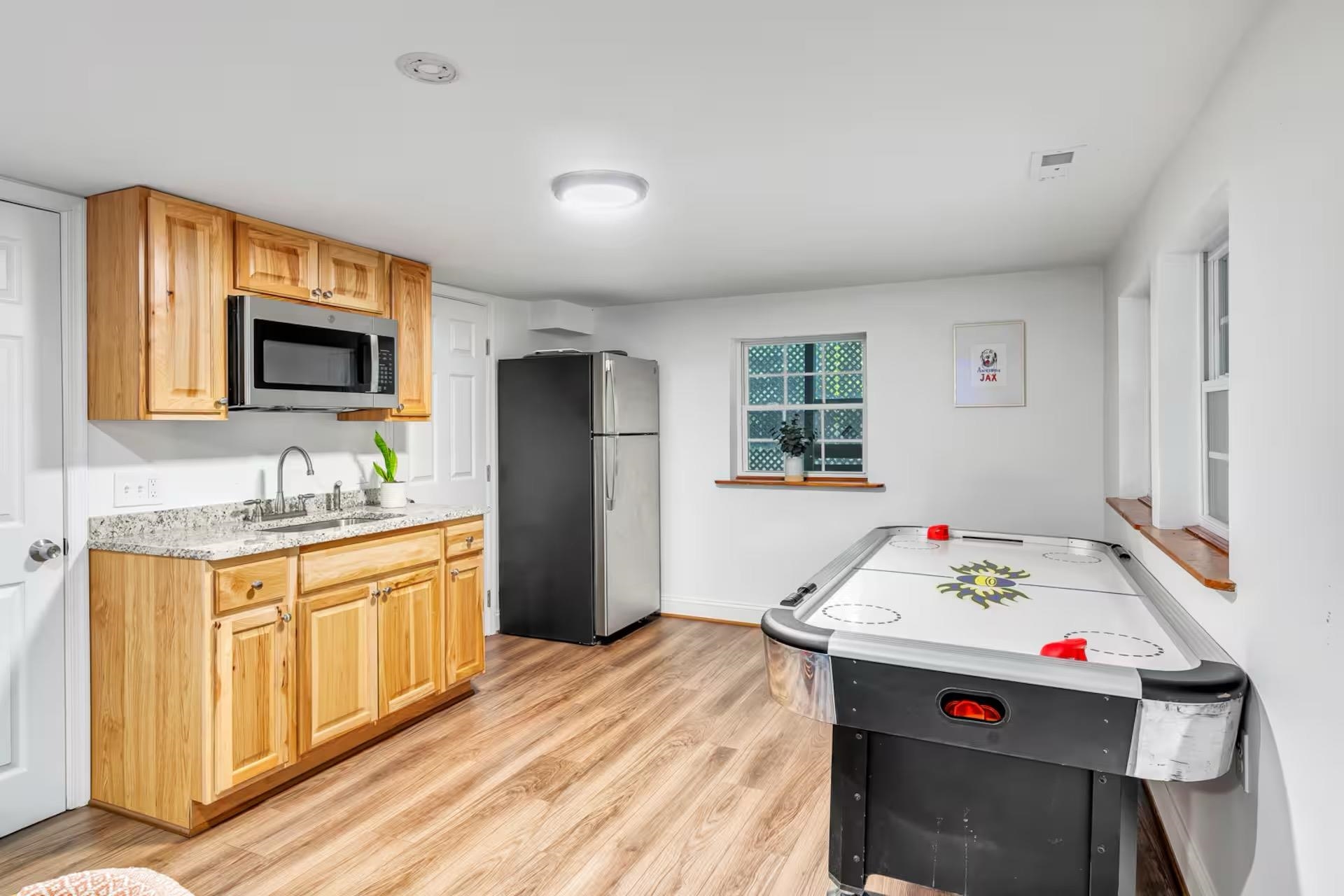 218 N VIEW DR, STANLEY, Virginia 22851, 3 Bedrooms Bedrooms, ,2 BathroomsBathrooms,Residential,Jax Mountain Escape: Hot tub, movies and dogs.,218 N VIEW DR,675941 MLS # 675941