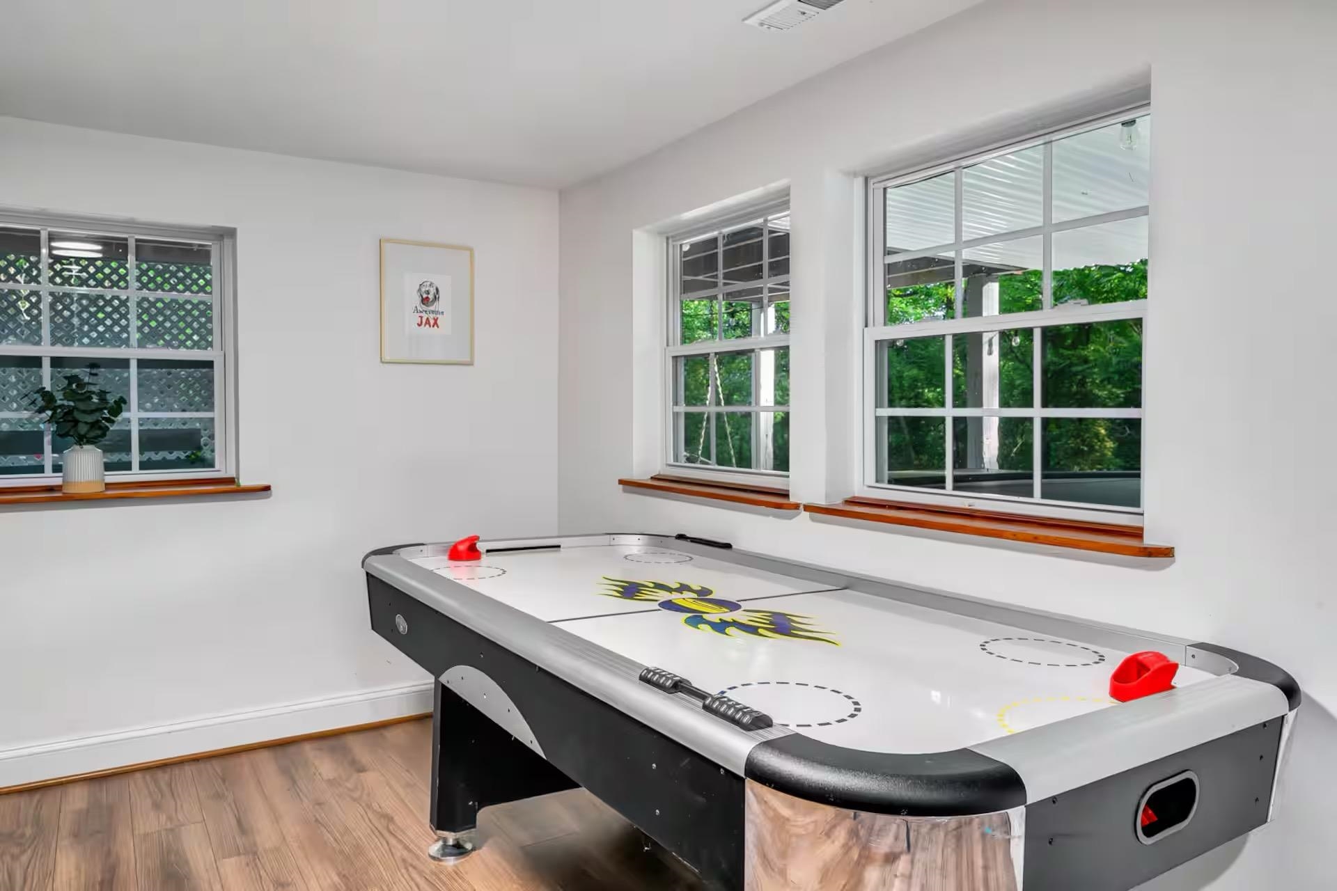 218 N VIEW DR, STANLEY, Virginia 22851, 3 Bedrooms Bedrooms, ,2 BathroomsBathrooms,Residential,Jax Mountain Escape: Hot tub, movies and dogs.,218 N VIEW DR,675941 MLS # 675941