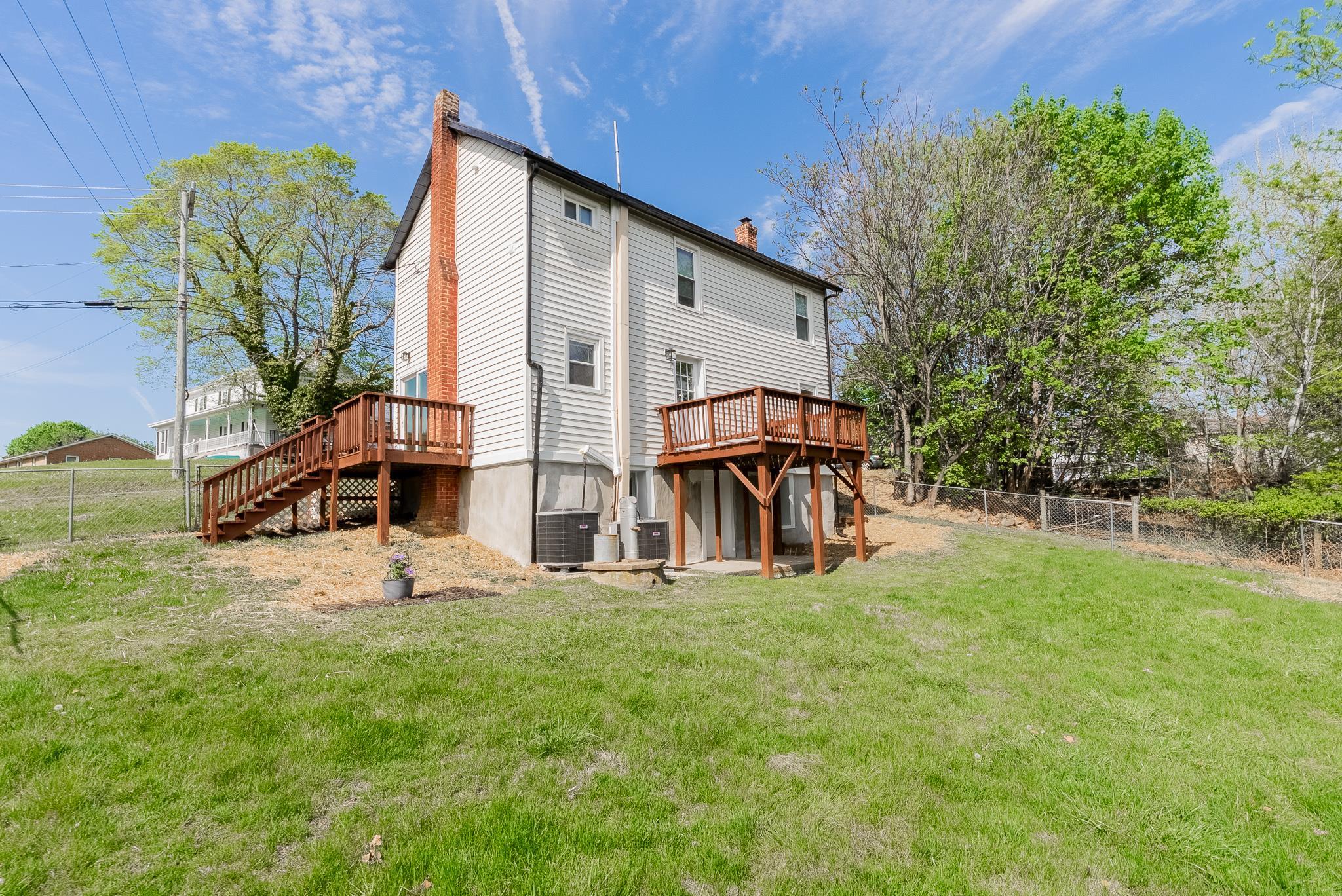 2163 RAPHINE RD, RAPHINE, Virginia 24472, 3 Bedrooms Bedrooms, ,1 BathroomBathrooms,Residential,2163 RAPHINE RD,675947 MLS # 675947