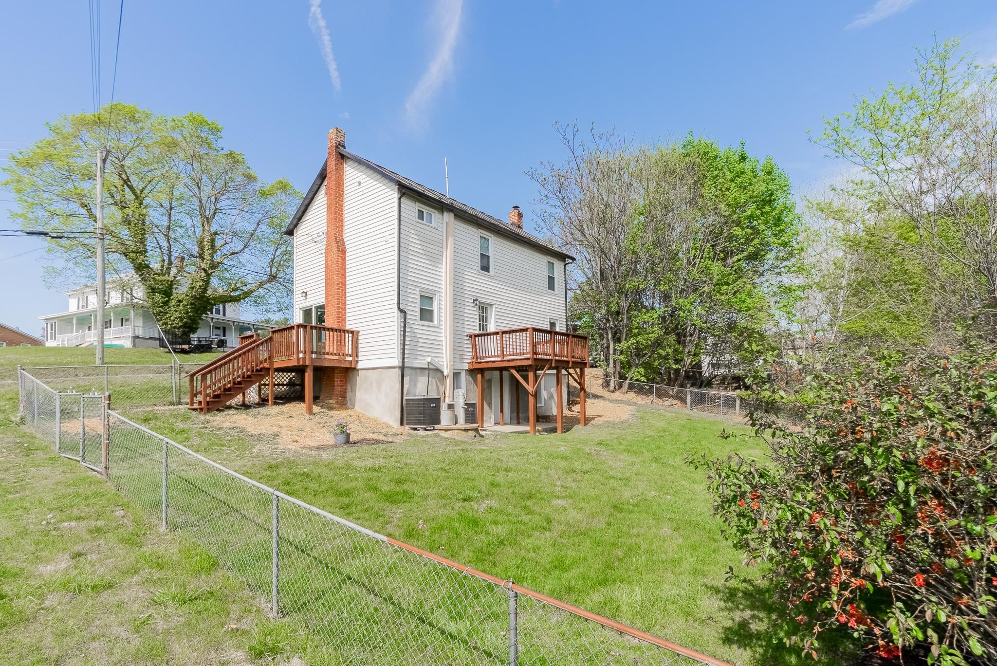 2163 RAPHINE RD, RAPHINE, Virginia 24472, 3 Bedrooms Bedrooms, ,1 BathroomBathrooms,Residential,2163 RAPHINE RD,675947 MLS # 675947