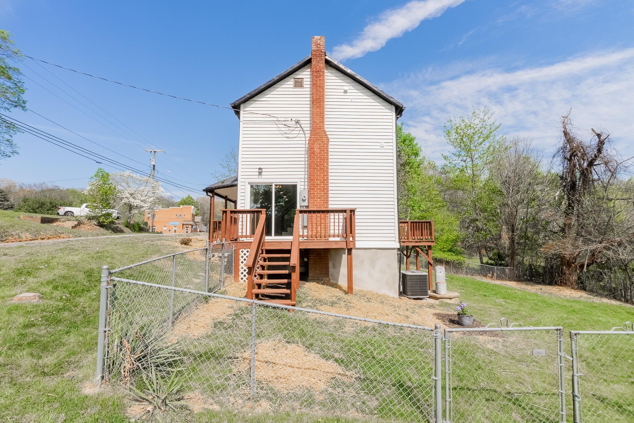 2163 RAPHINE RD, RAPHINE, Virginia 24472, 3 Bedrooms Bedrooms, ,1 BathroomBathrooms,Residential,2163 RAPHINE RD,675947 MLS # 675947