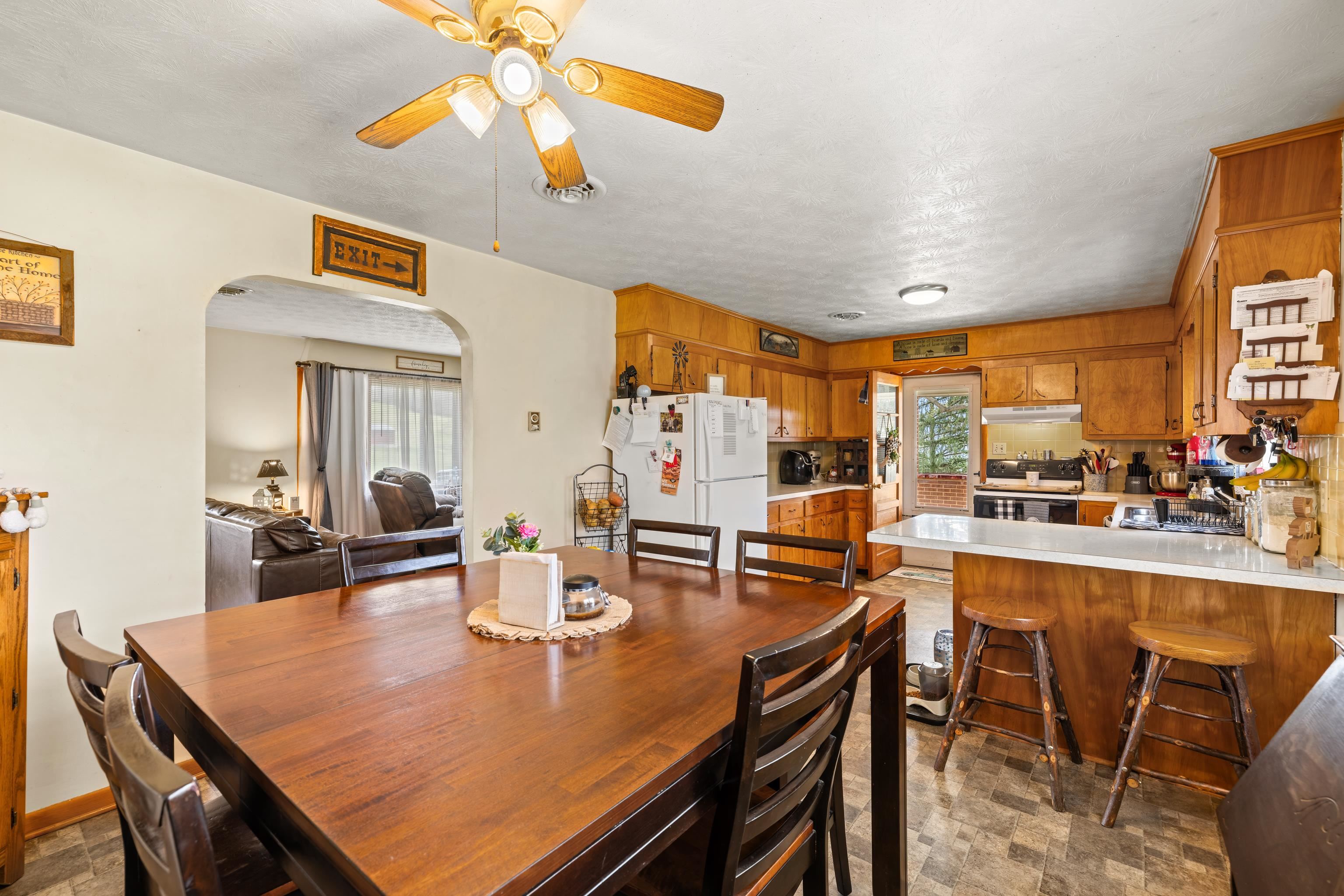 14777 HOPKINS GAP RD, FULKS RUN, Virginia 22830, 3 Bedrooms Bedrooms, ,2 BathroomsBathrooms,Residential,14777 HOPKINS GAP RD,675950 MLS # 675950