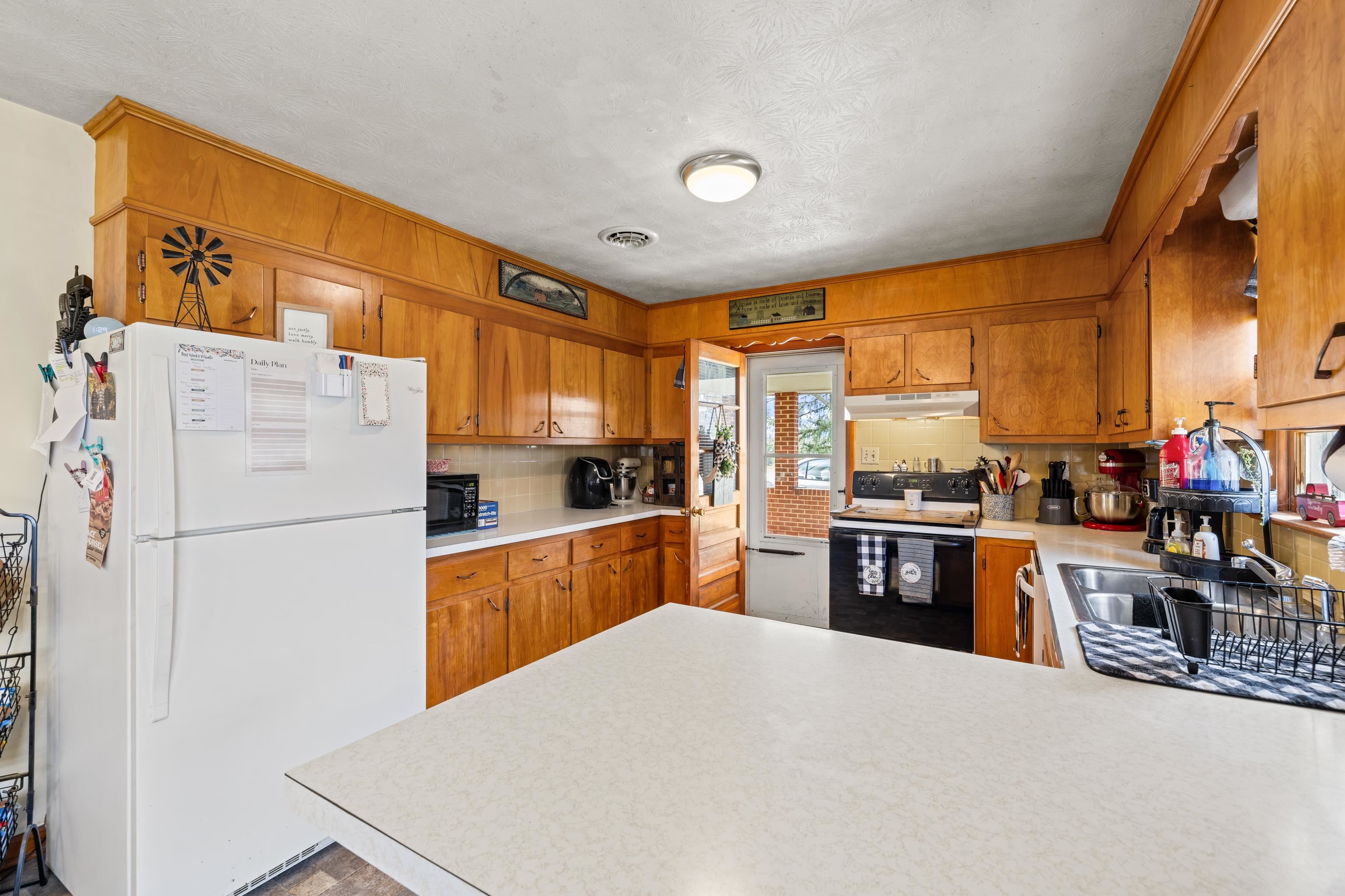 14777 HOPKINS GAP RD, FULKS RUN, Virginia 22830, 3 Bedrooms Bedrooms, ,2 BathroomsBathrooms,Residential,14777 HOPKINS GAP RD,675950 MLS # 675950